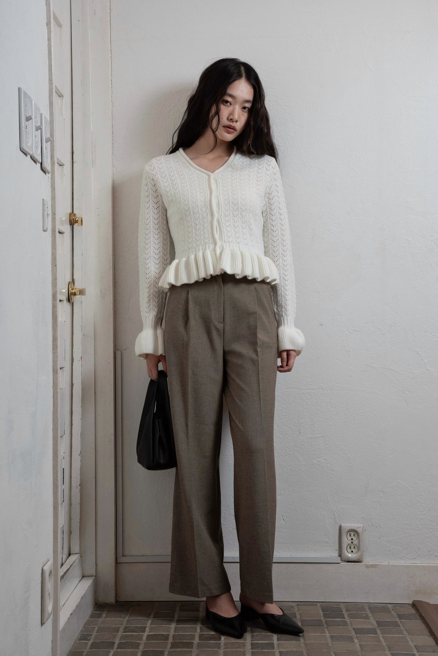 check pattern straight tuck pants