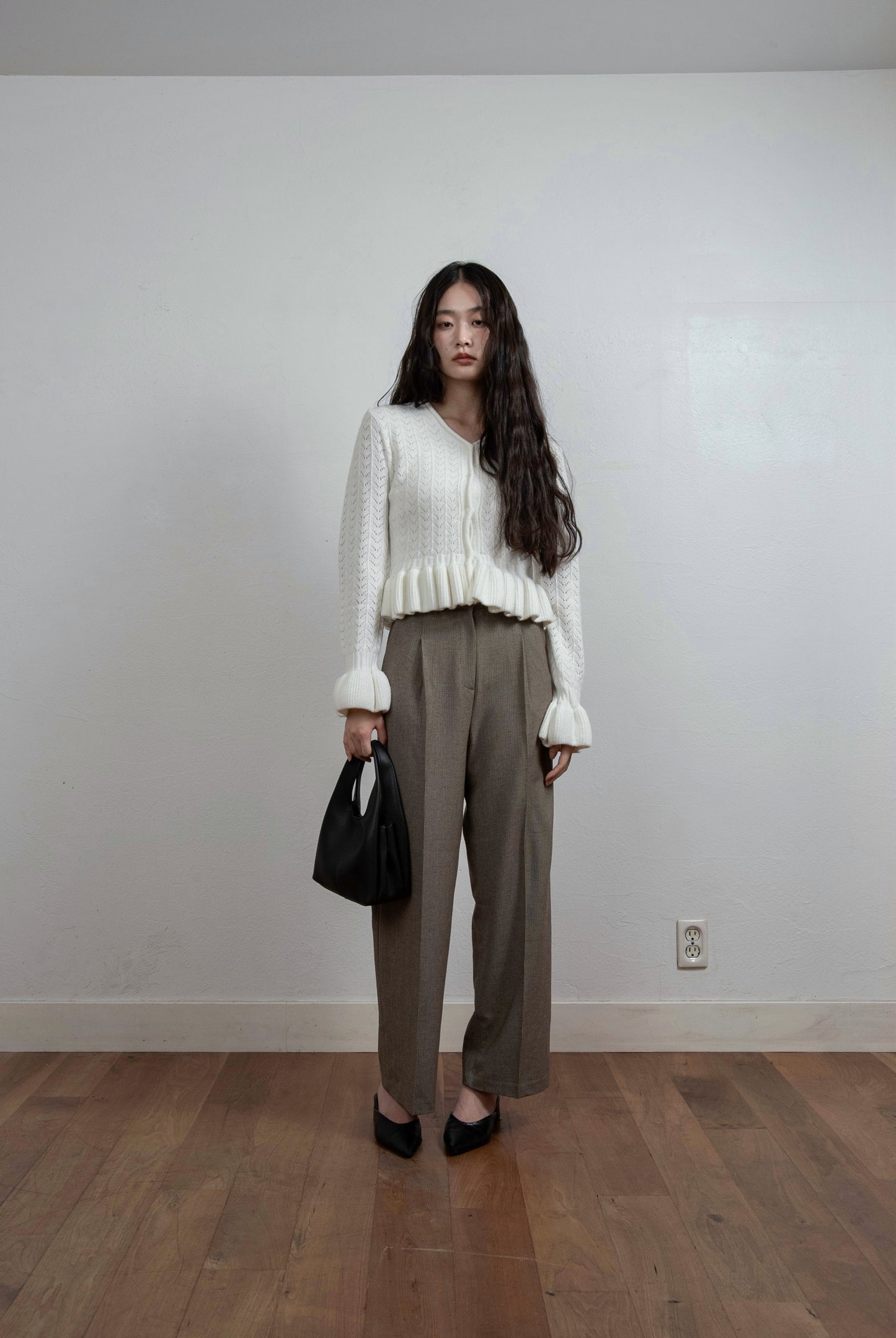 check pattern straight tuck pants