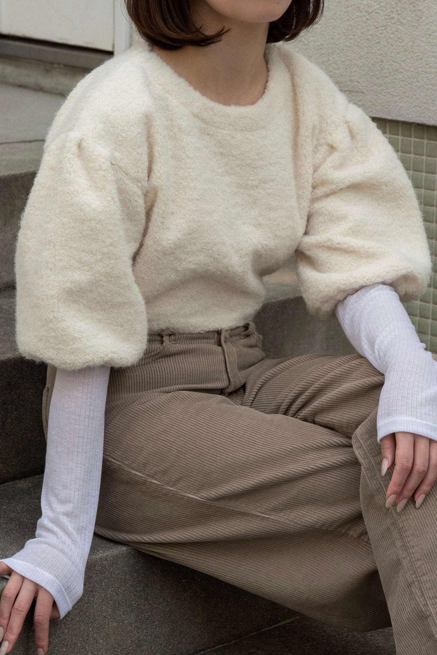 fluffy puff shoulder short tops – eim online（エイム オンライン）