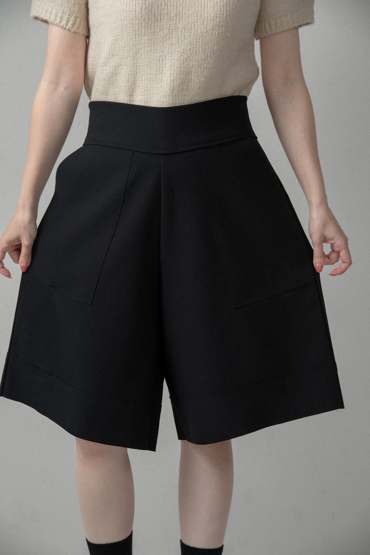 high waist elasticity half pants