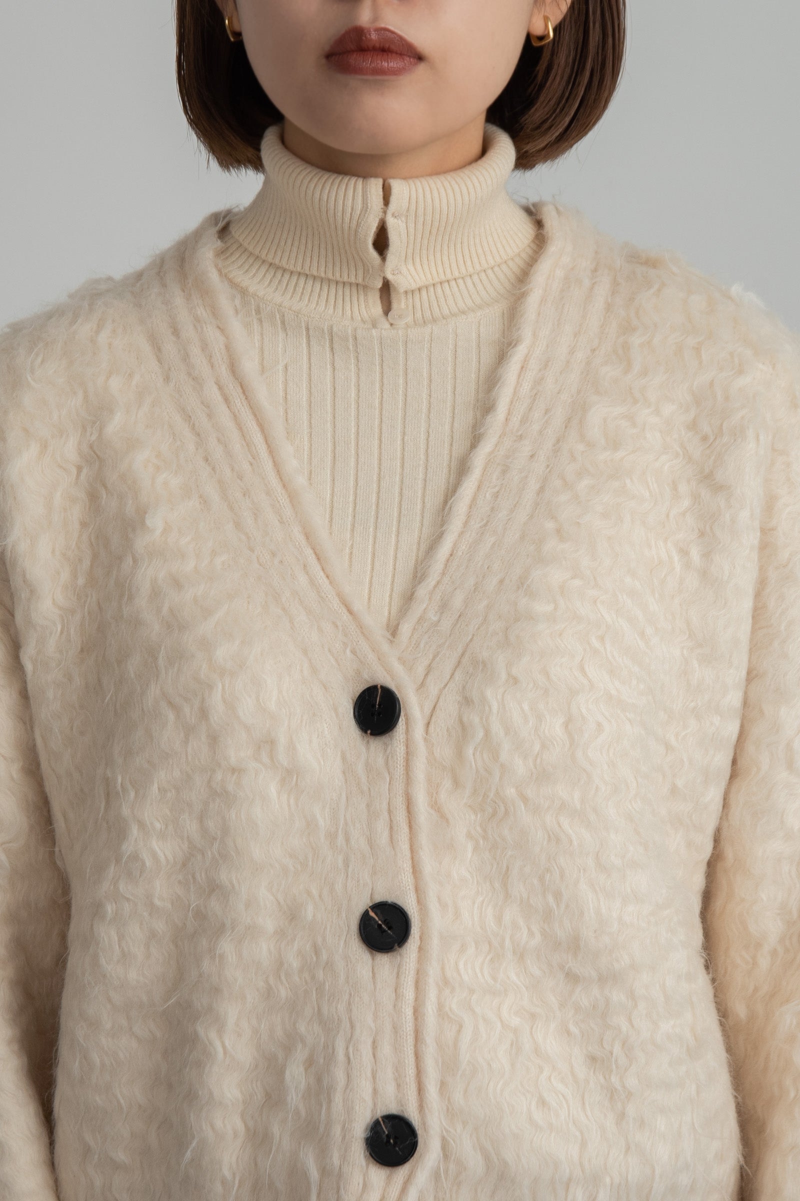 ボタン汚れは元々ついていましたlawgy fluffy knit cardigan(12/25で