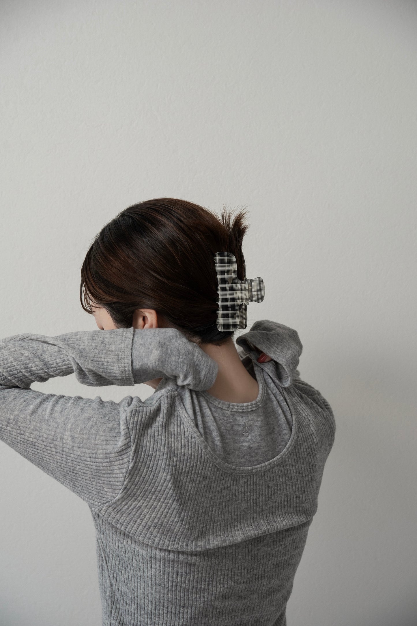 fine line check hair clip