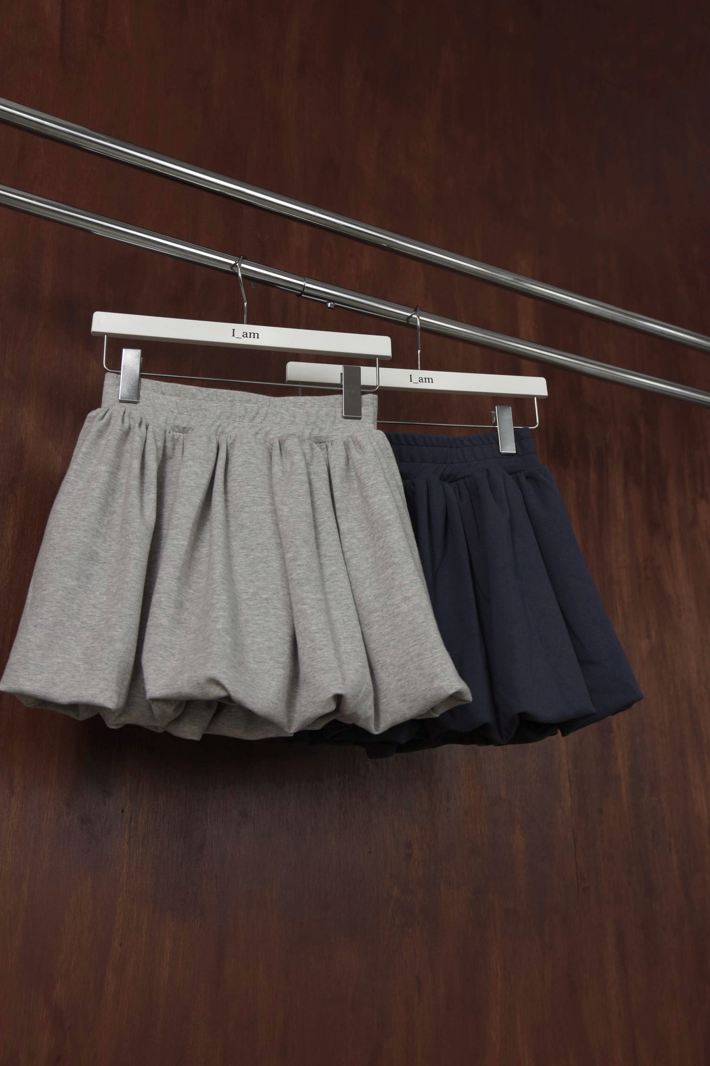 pants docking balloon skirt