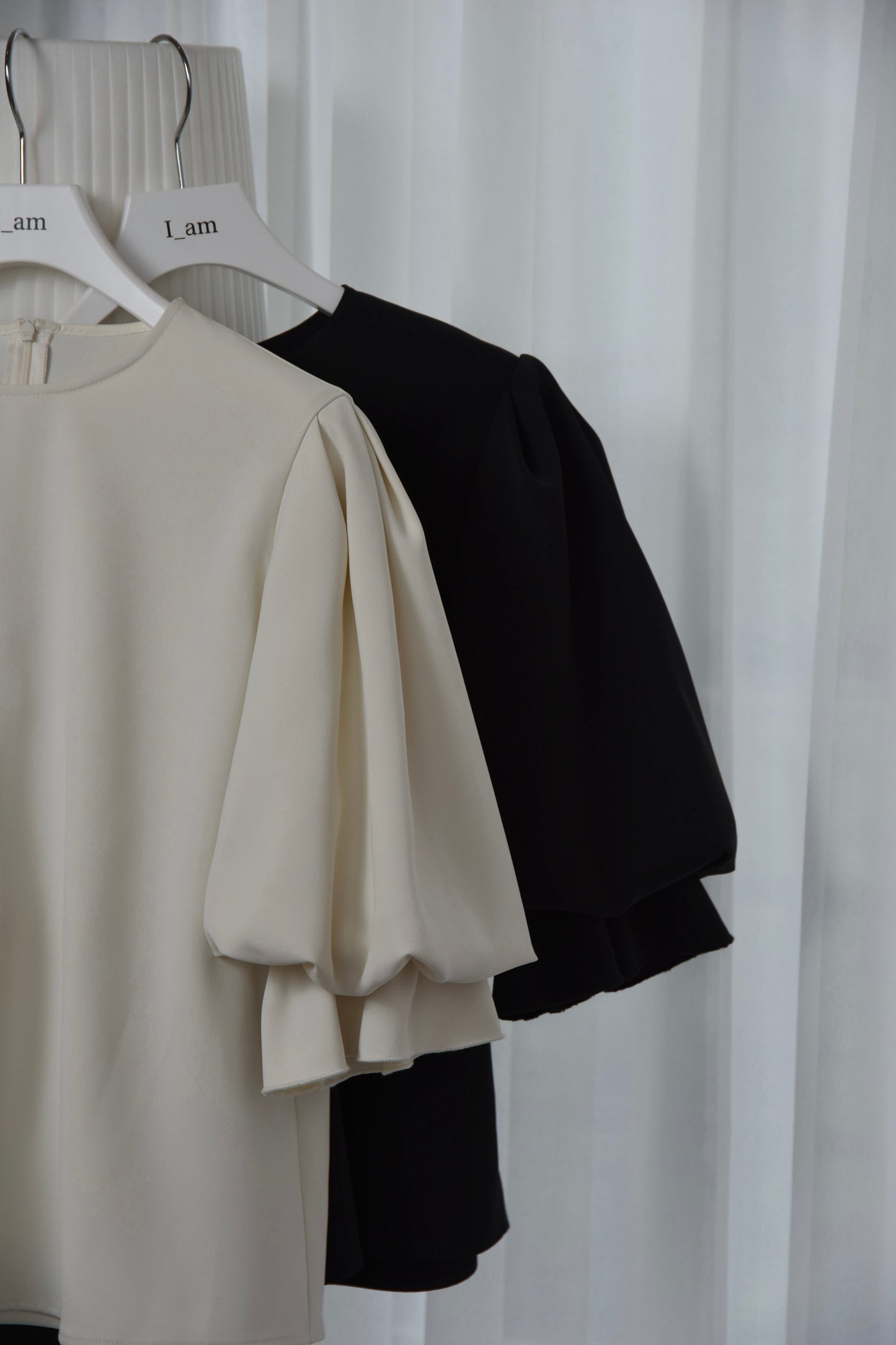 candy sleeve blouse