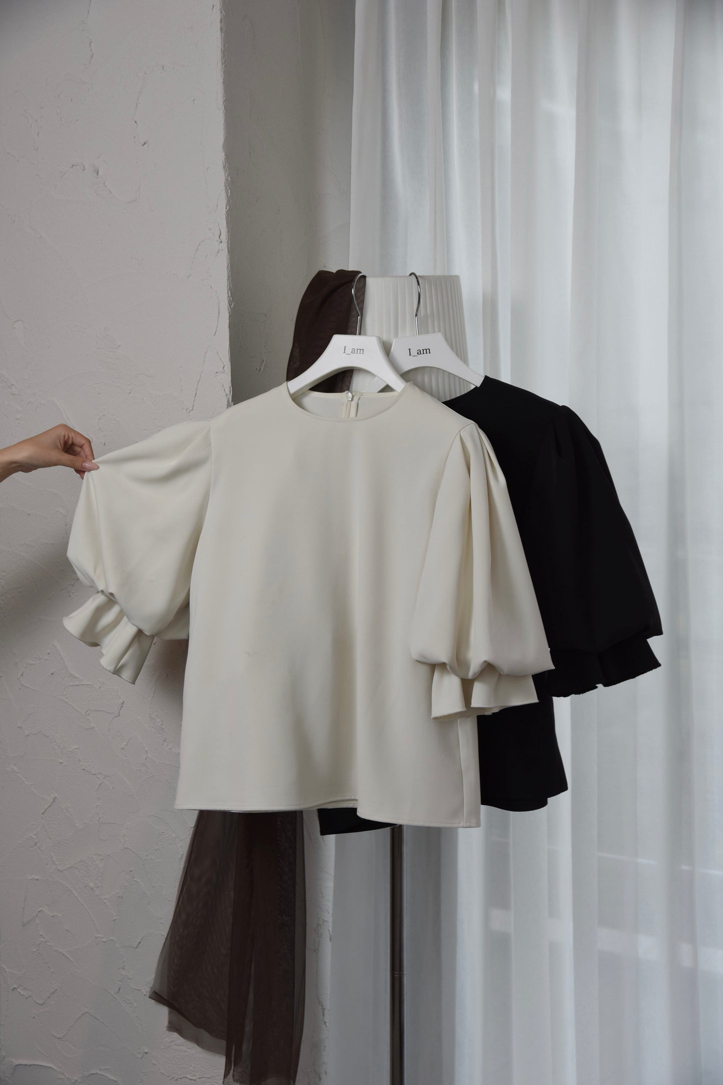 candy sleeve blouse