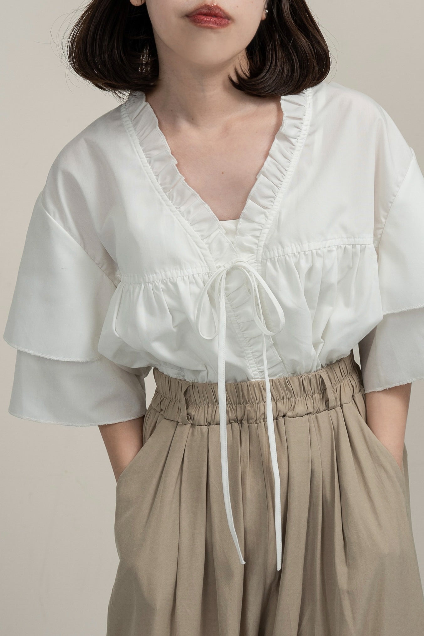 v frill line gather ribbon blouse