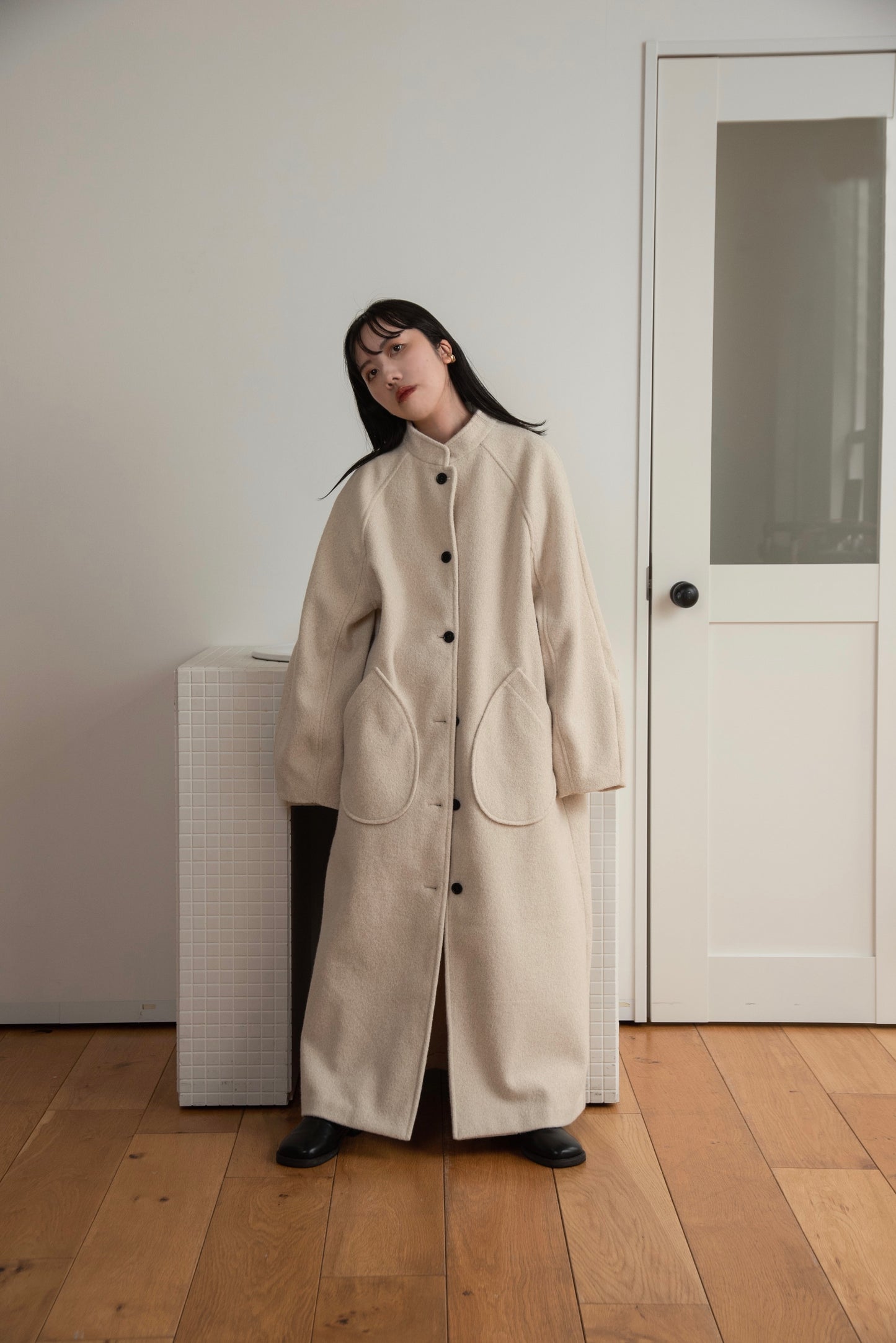 pocket point stand neck coat