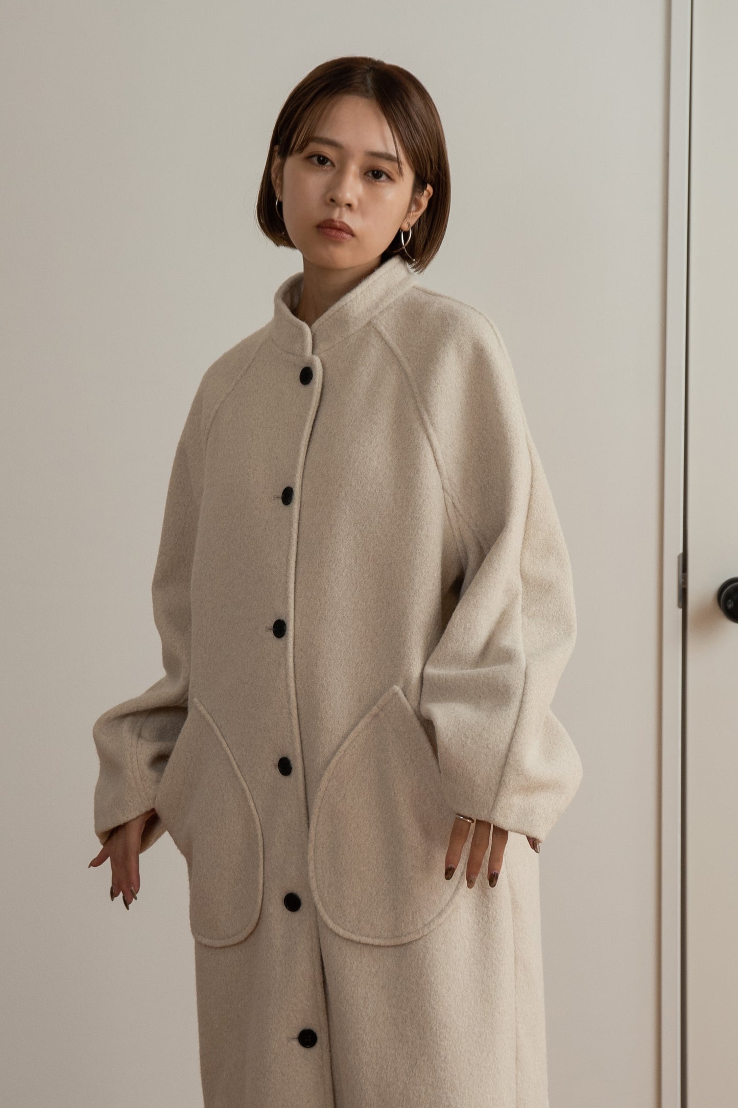 pocket point stand neck coat