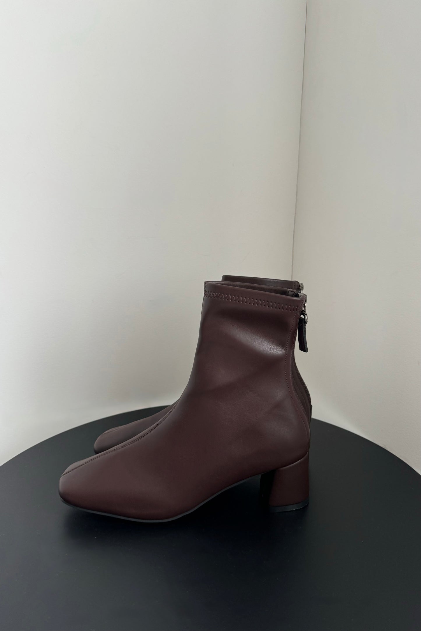 square toe short boots