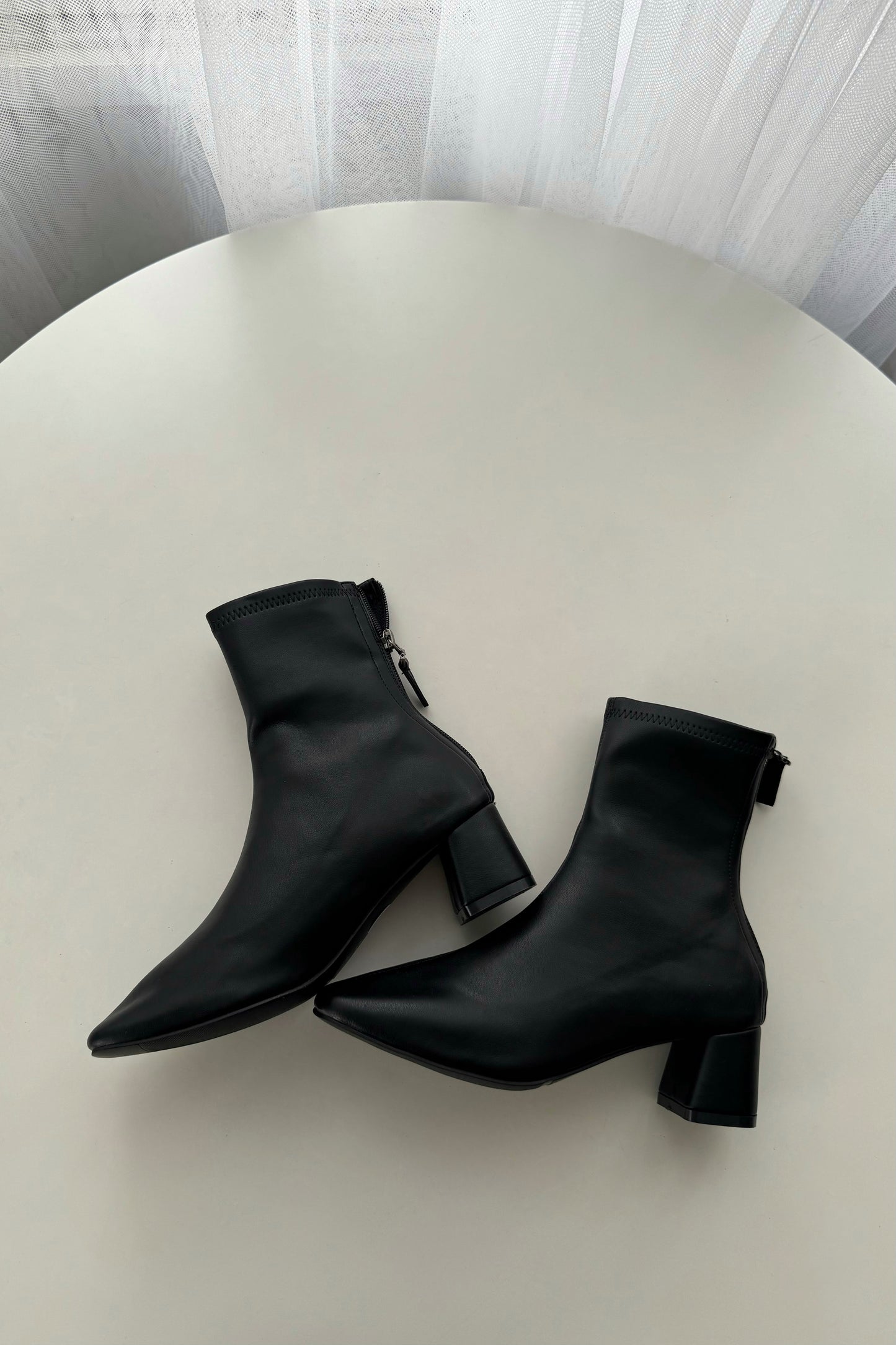 square toe short boots