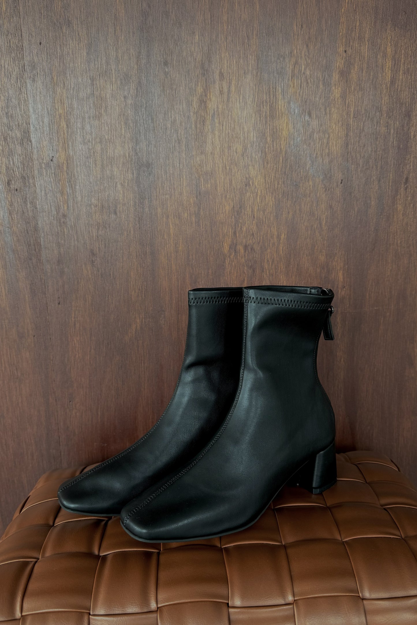 square toe short boots