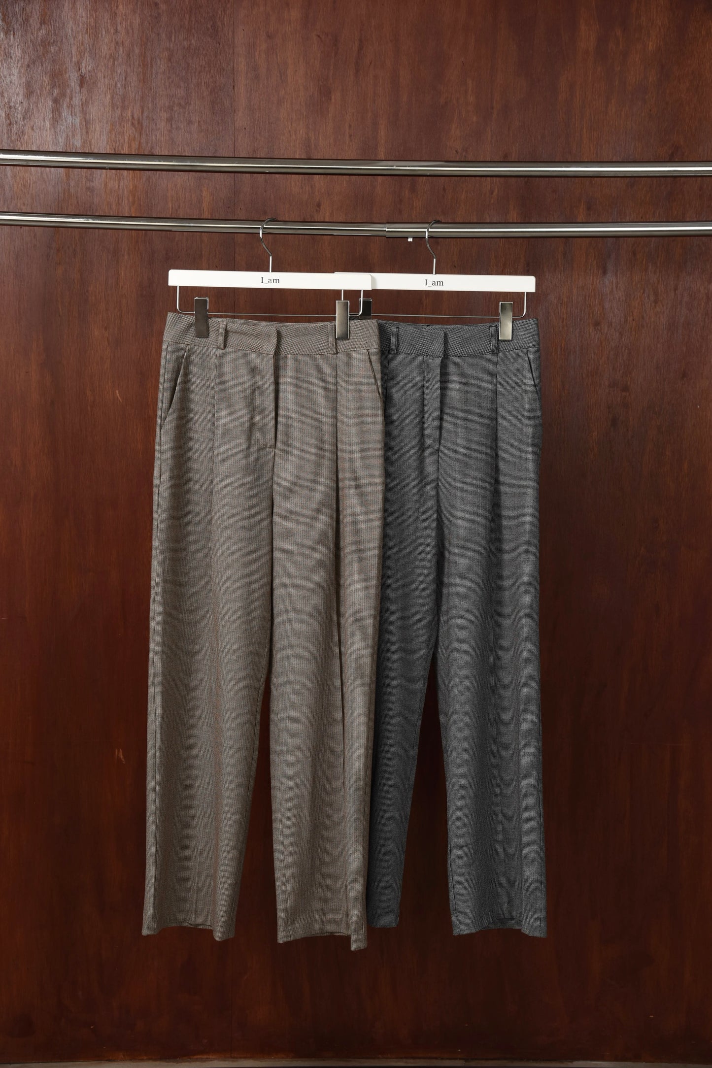 check pattern straight tuck pants