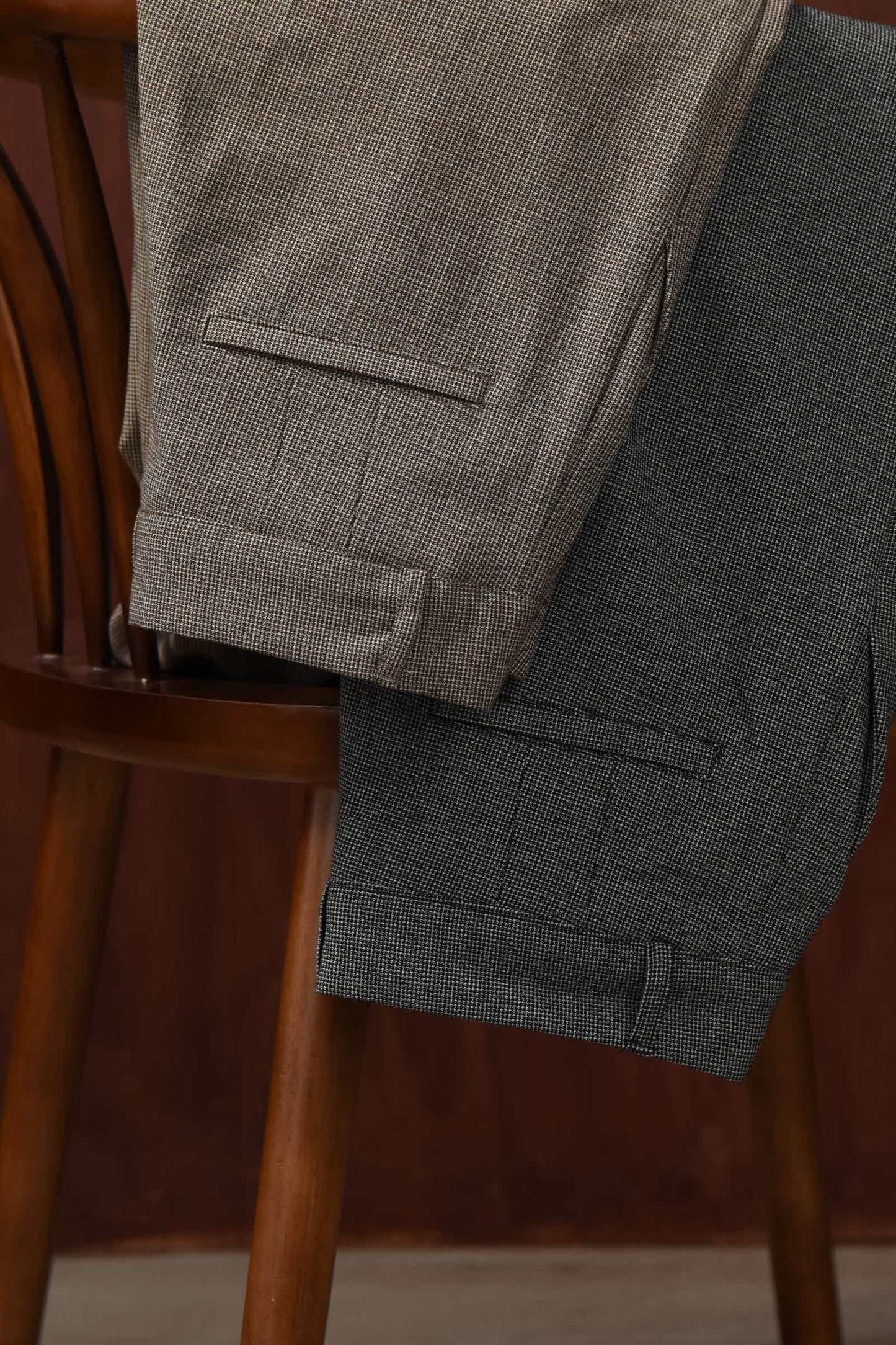 check pattern straight tuck pants
