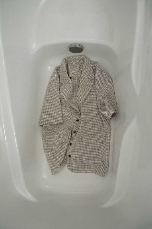 pocket point small button check jacket