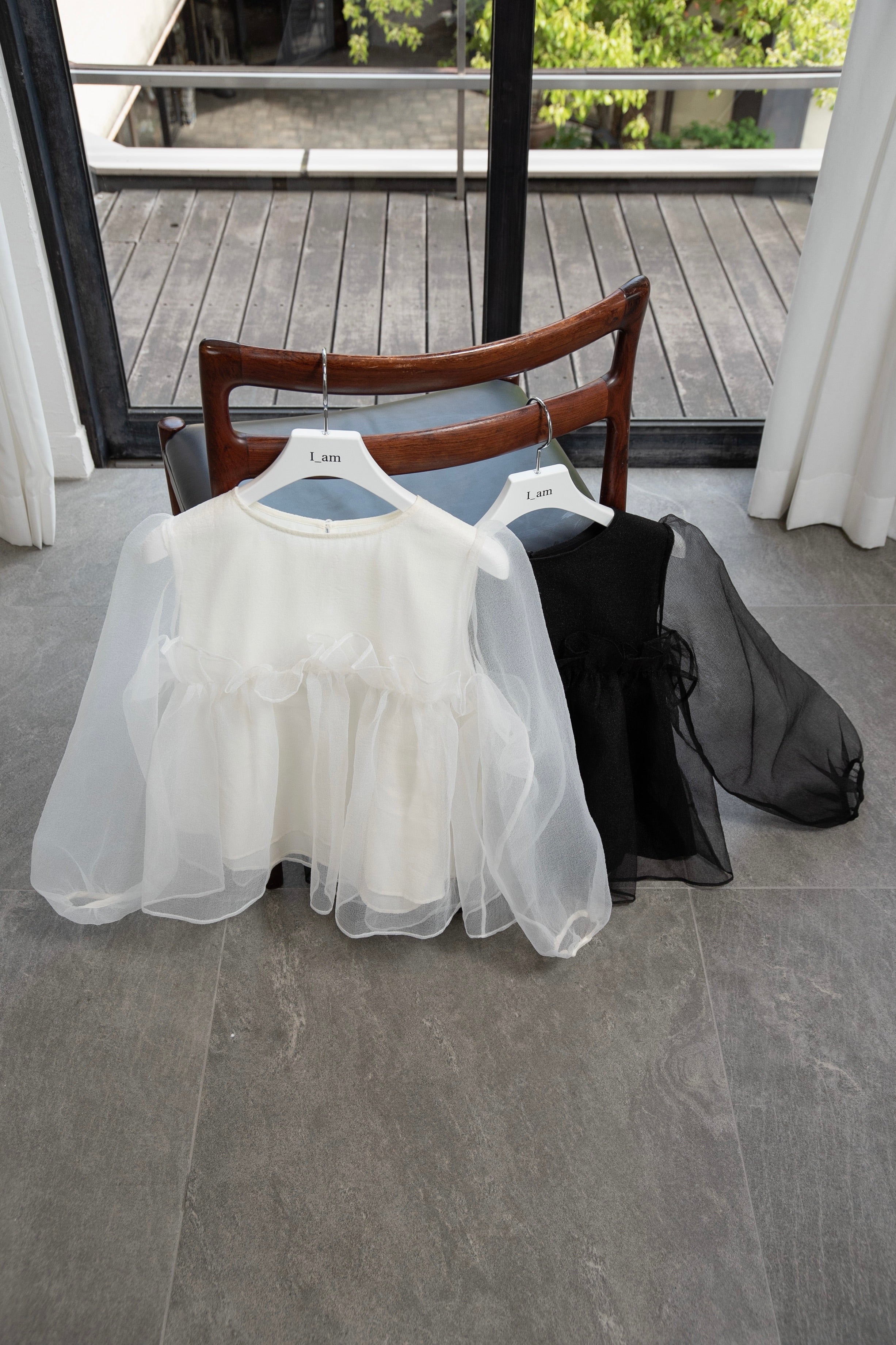 【I_amアイアム】【Eim】オーガンジーフレアブラウス セール】organdy flare blouse / オーガンジーフレアブラウス