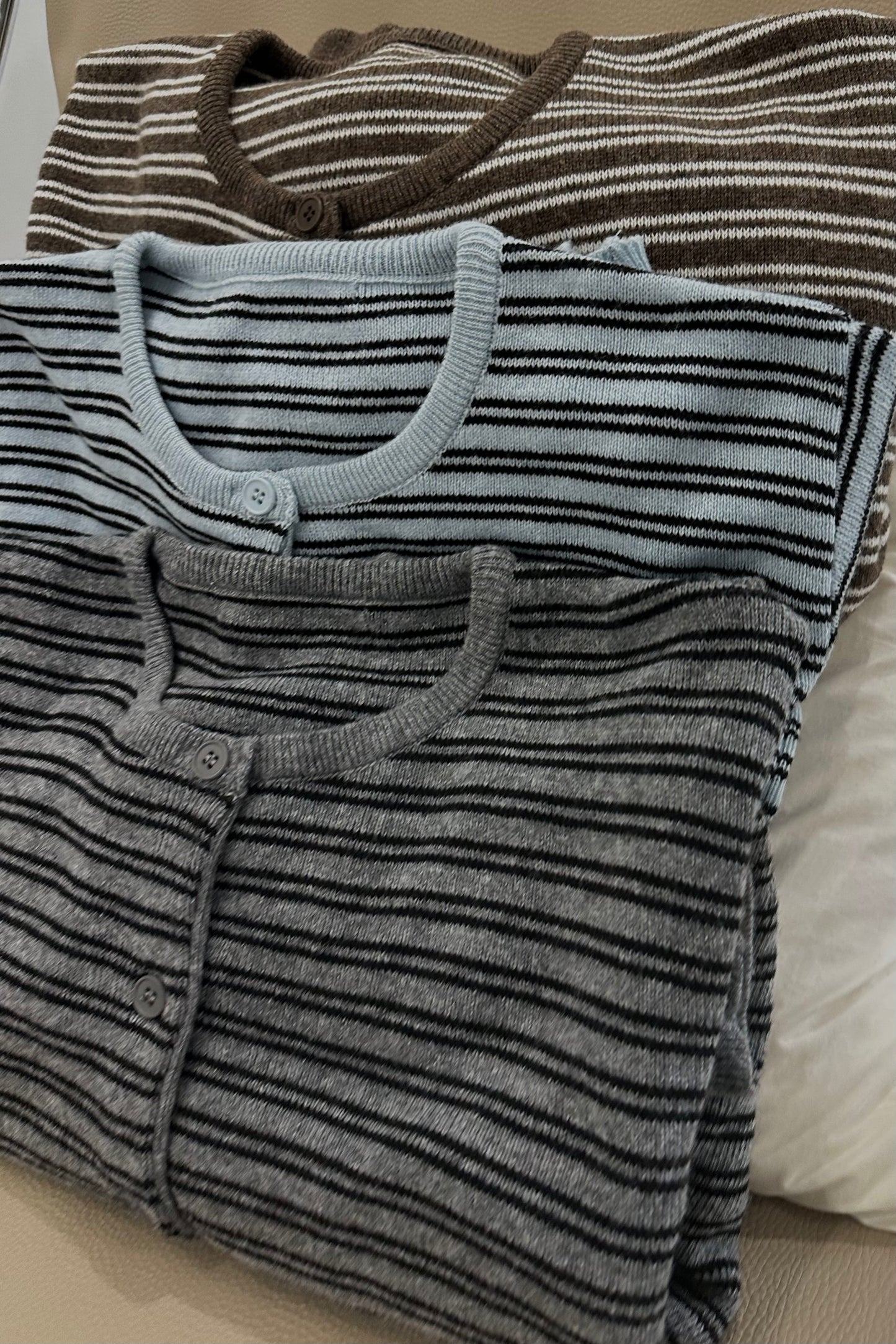 horizontal stripe crew neck cardigan