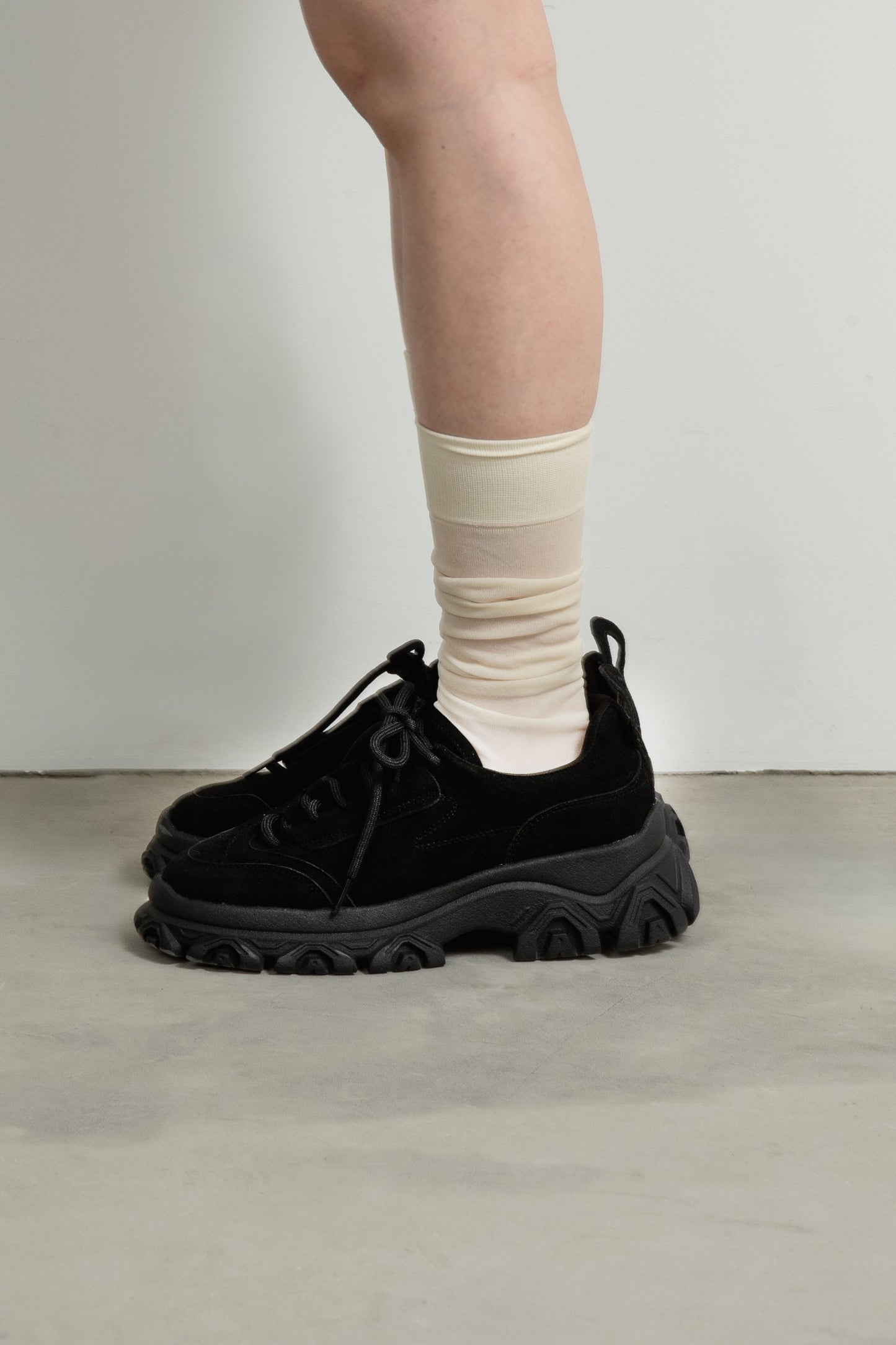 asymmetry design dad sneaker