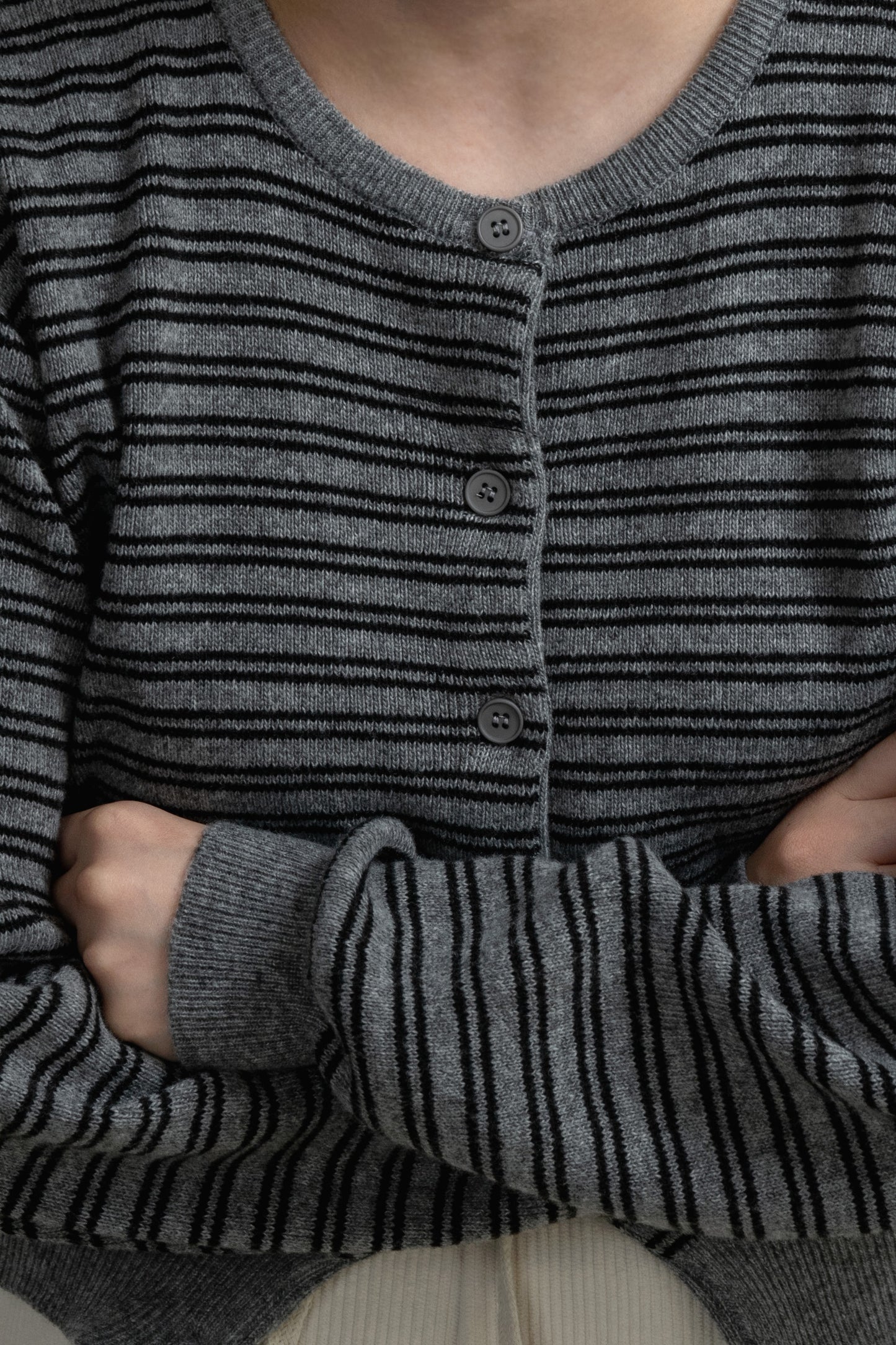 horizontal stripe crew neck cardigan