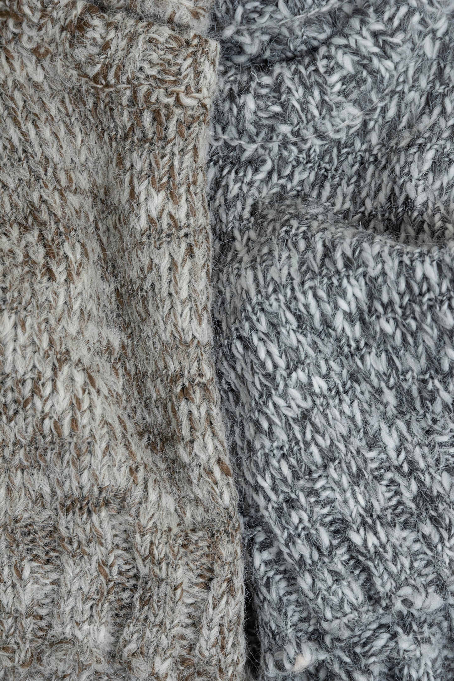 mix uneck knit vest