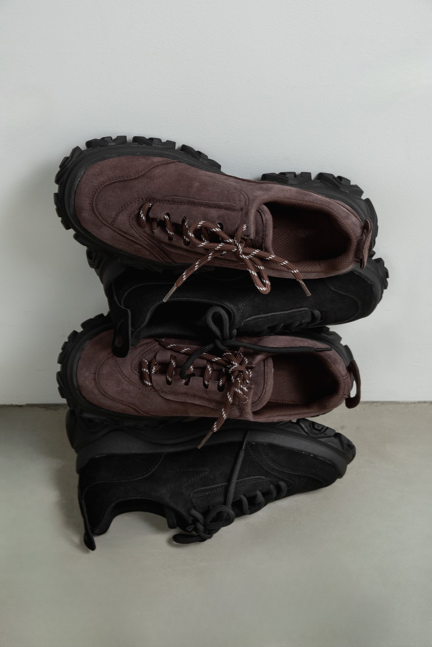 asymmetry design dad sneaker