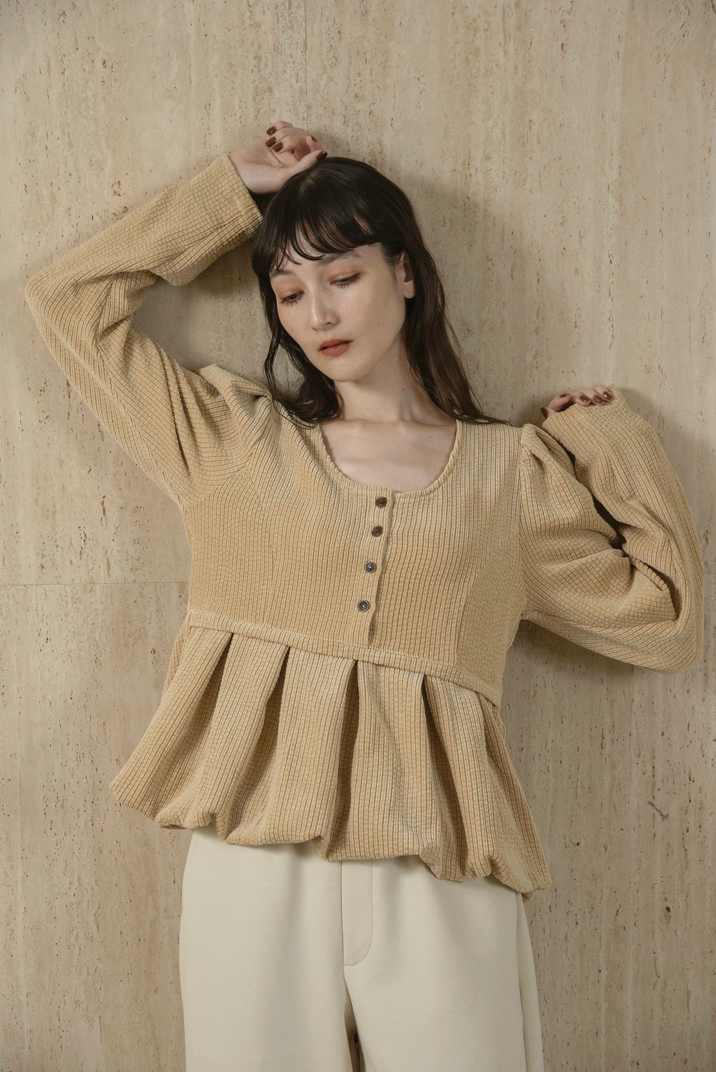 uneck balloon corduroy tops