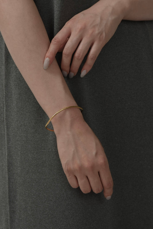 simple thin bangle
