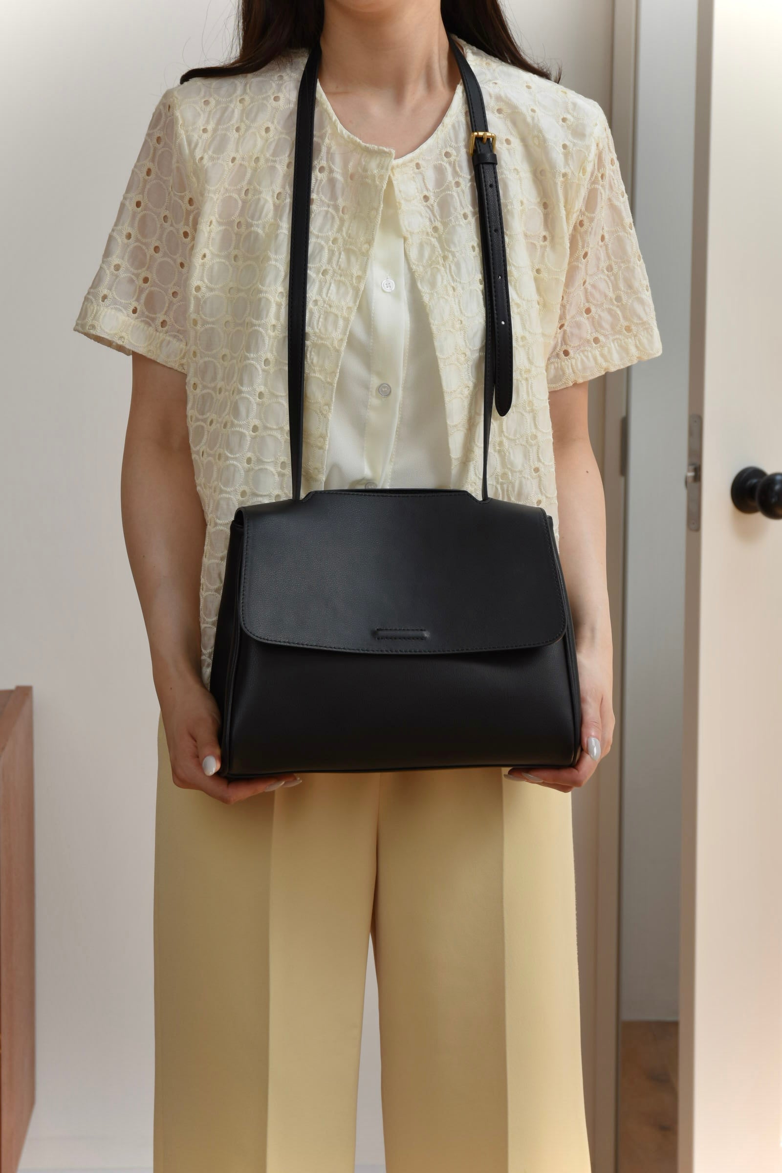 追跡有★S'AIME レザースモールスクエアショルダーバッグ 3way 3way square leather bag – eim online(エイム オンライン)
