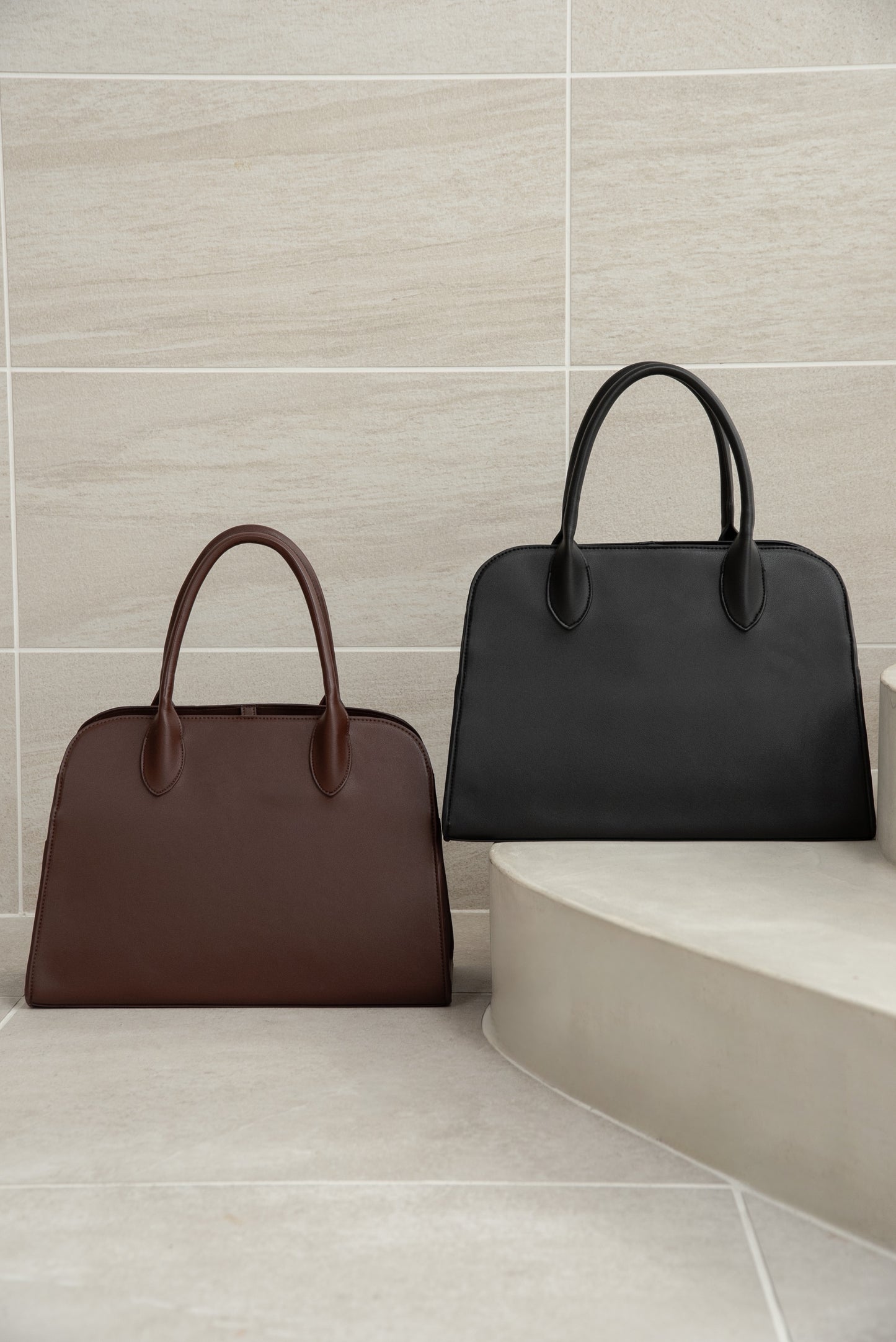 2way soft curve boston bag【I_am × kimina】