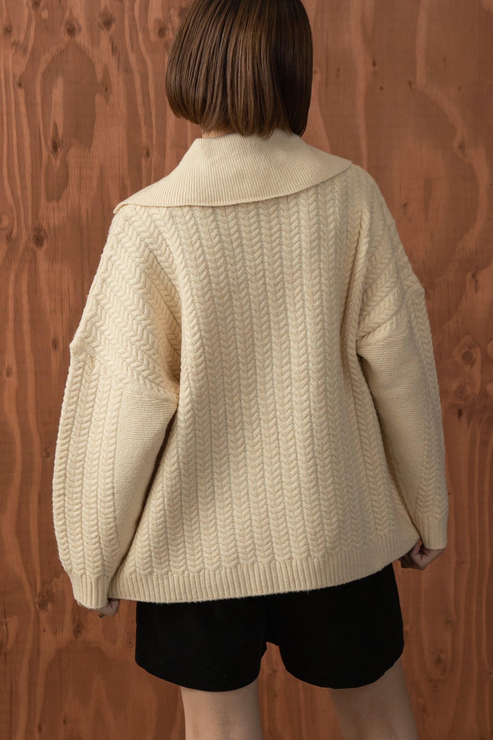 center slit collar knit – eim online（エイム オンライン）