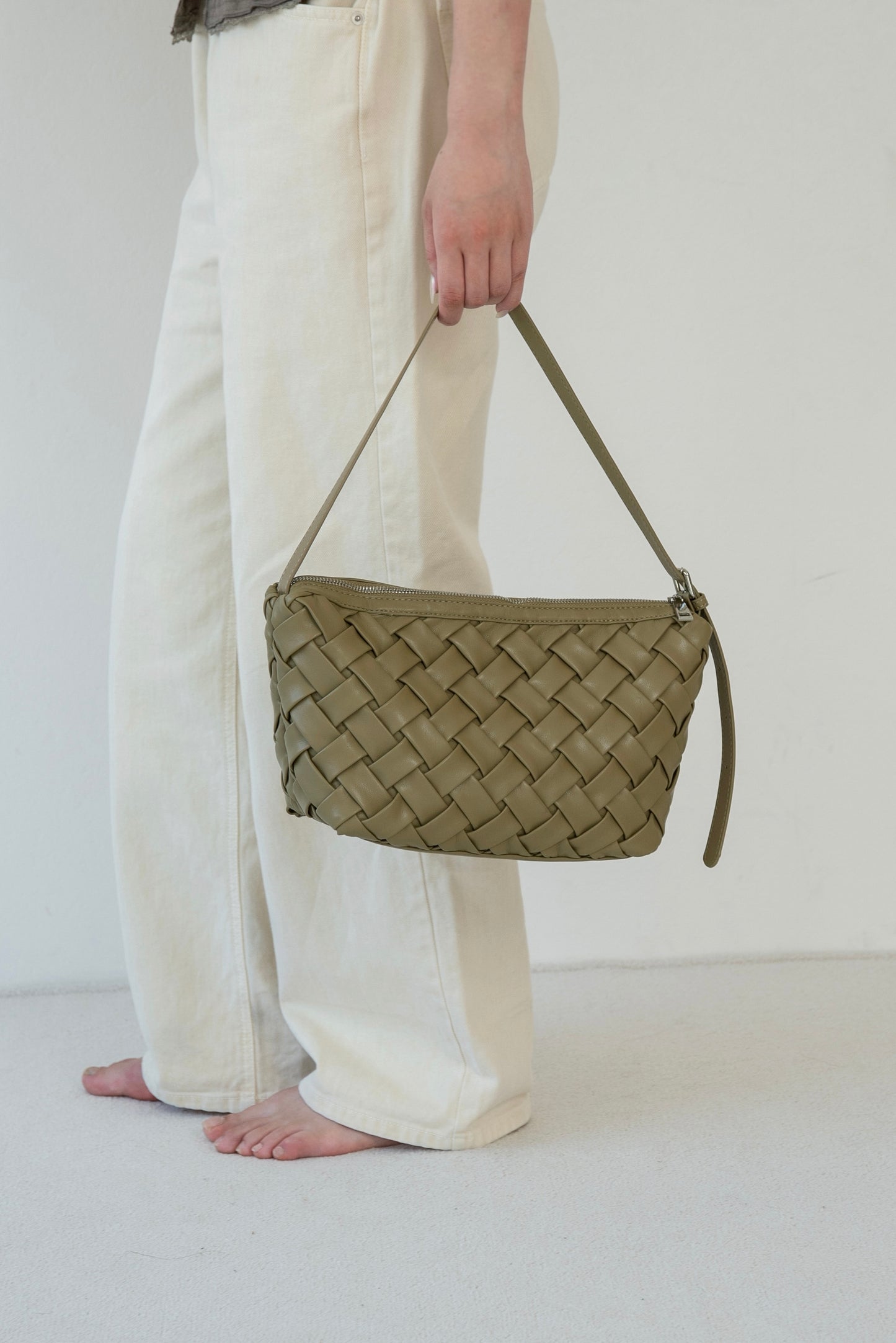 woven look single handle bag