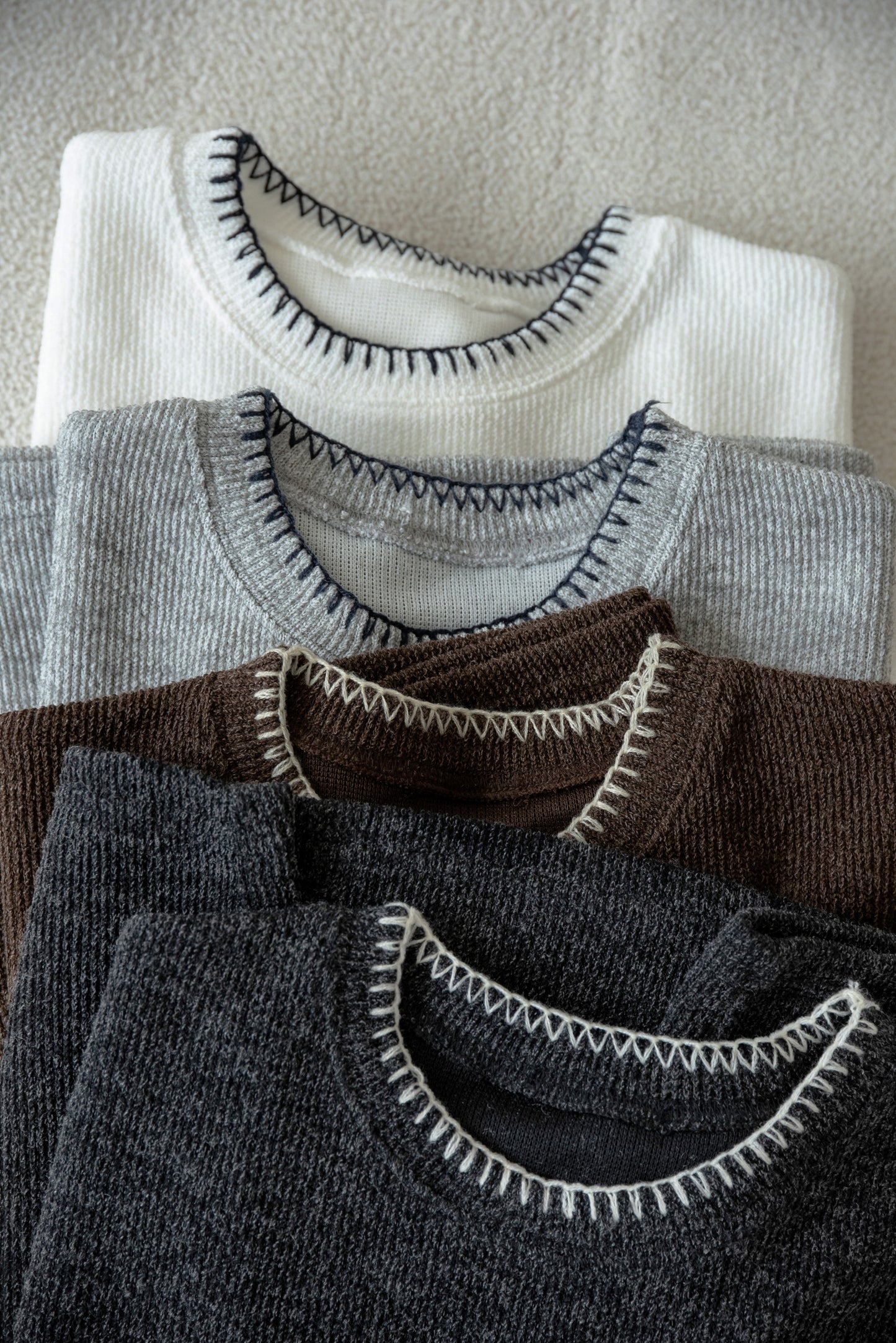 blanket stitch short sleeve knit tops