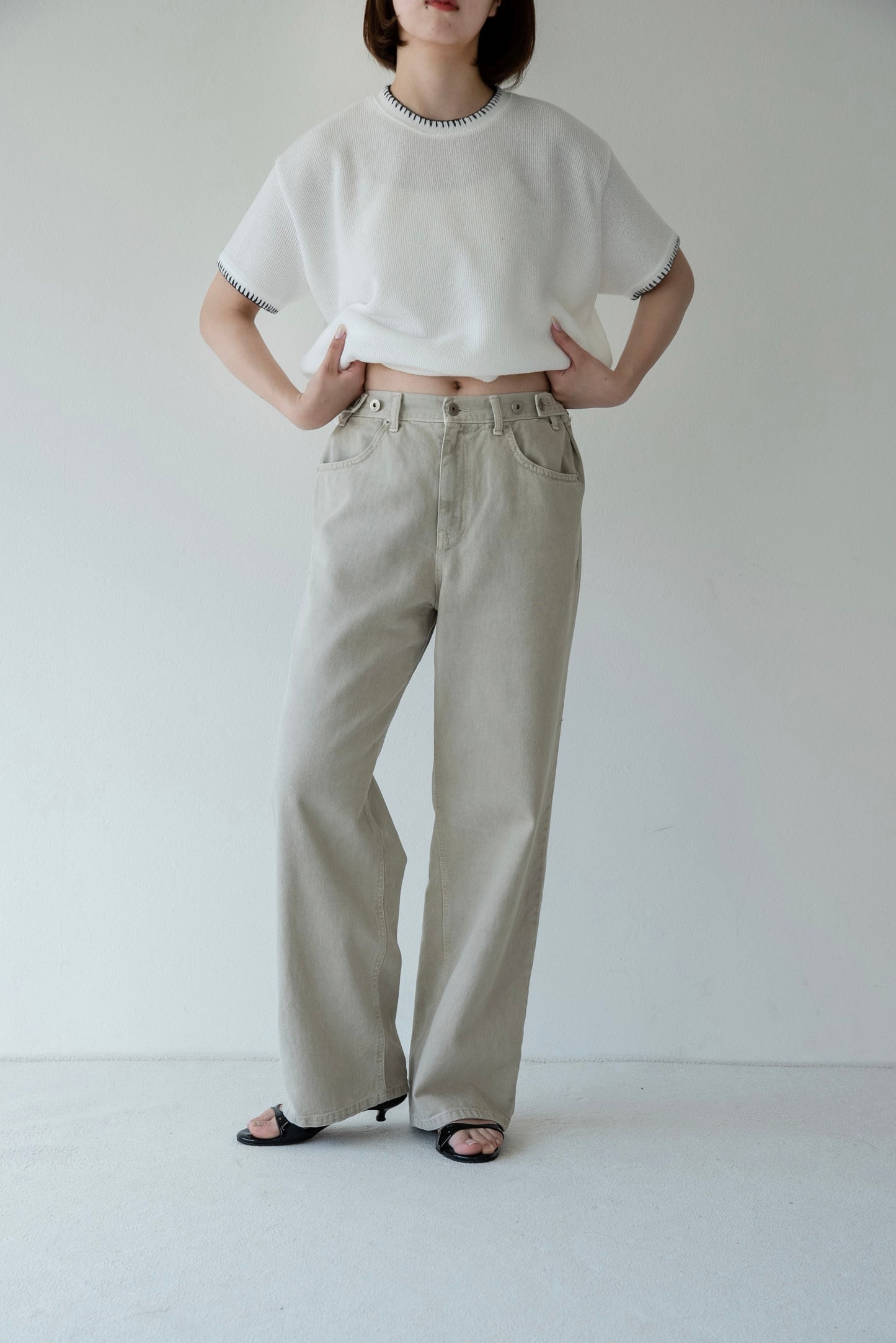 blanket stitch short sleeve knit tops