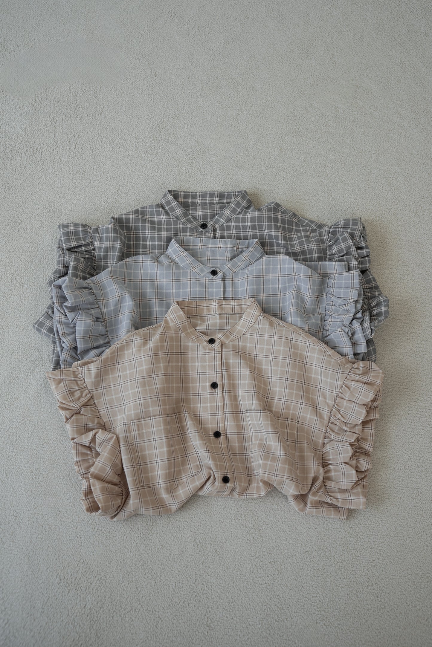 band collar balloon sleeve tops