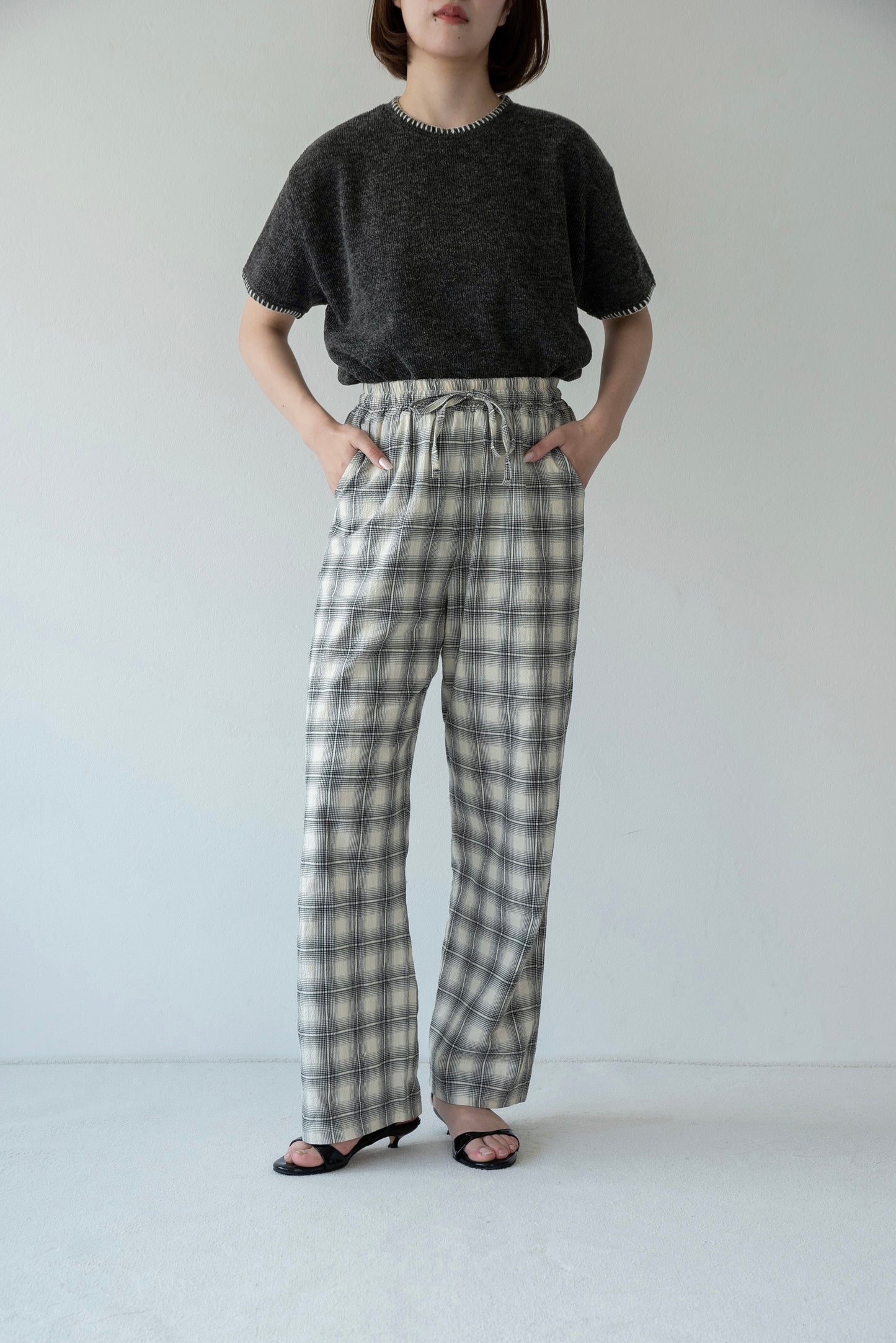 blanket stitch short sleeve knit tops