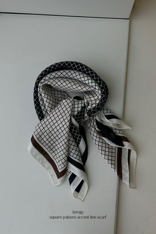 square pattern accent line scarf