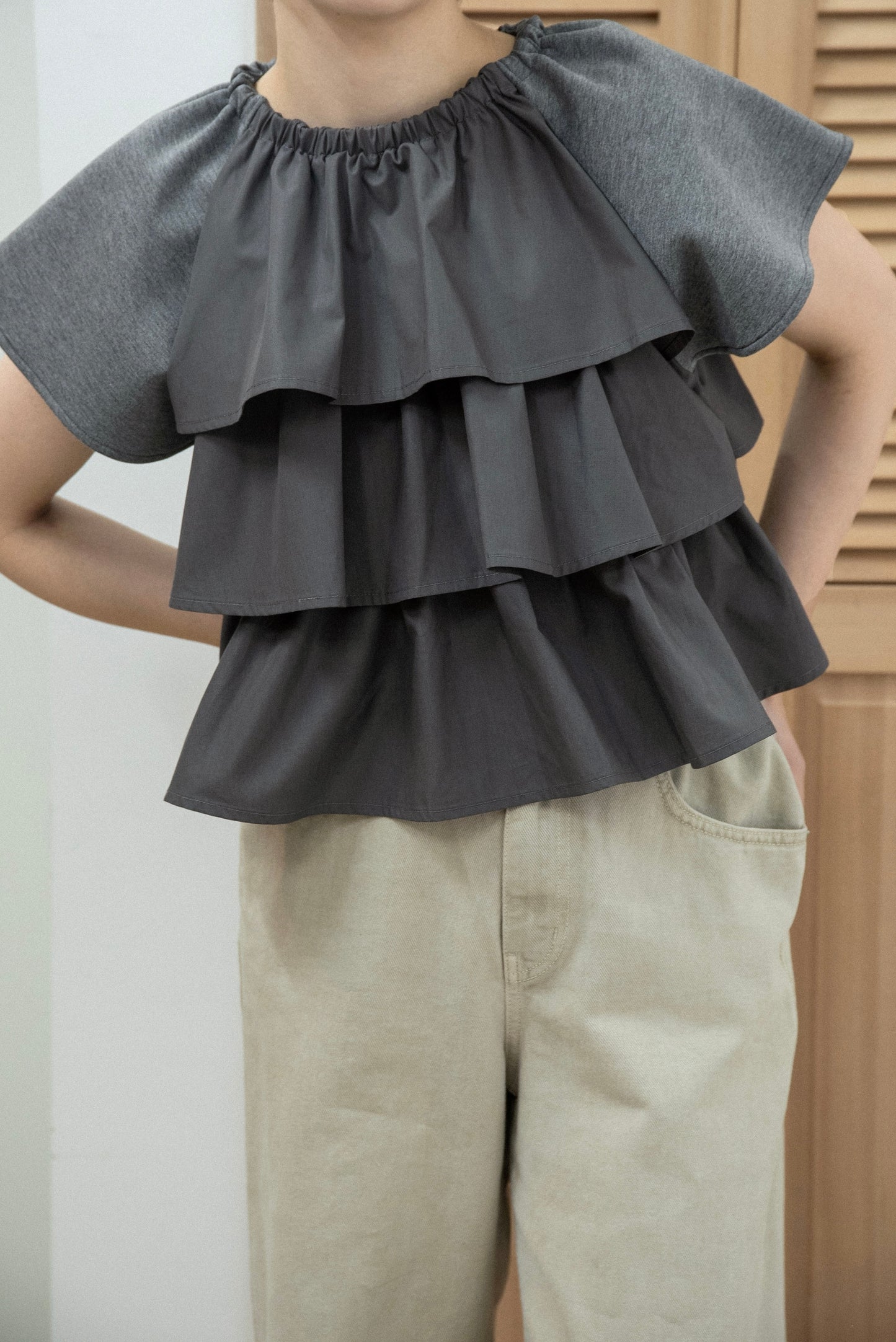 mixed material tiered ruffle tops