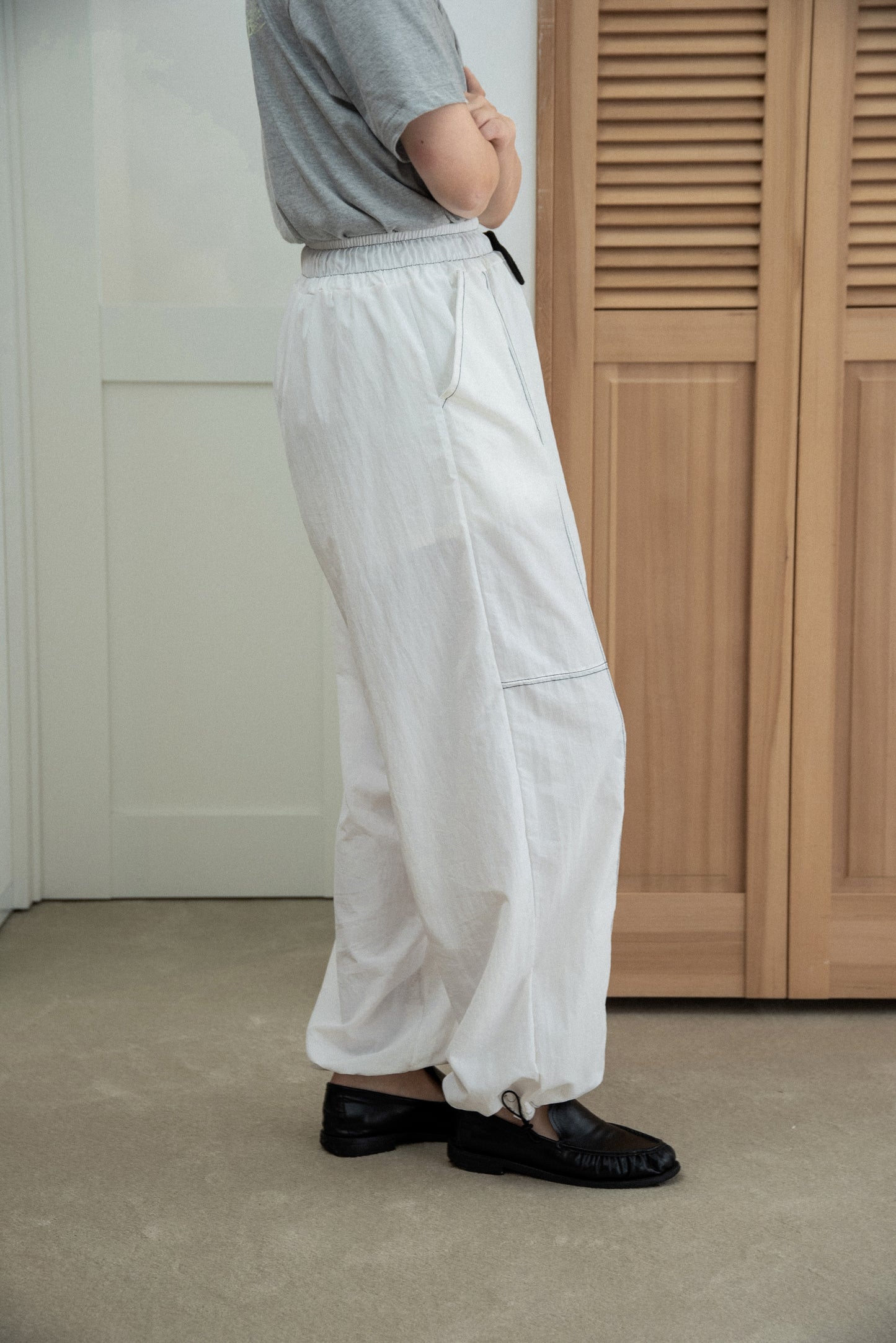 stitch string point shaka pants
