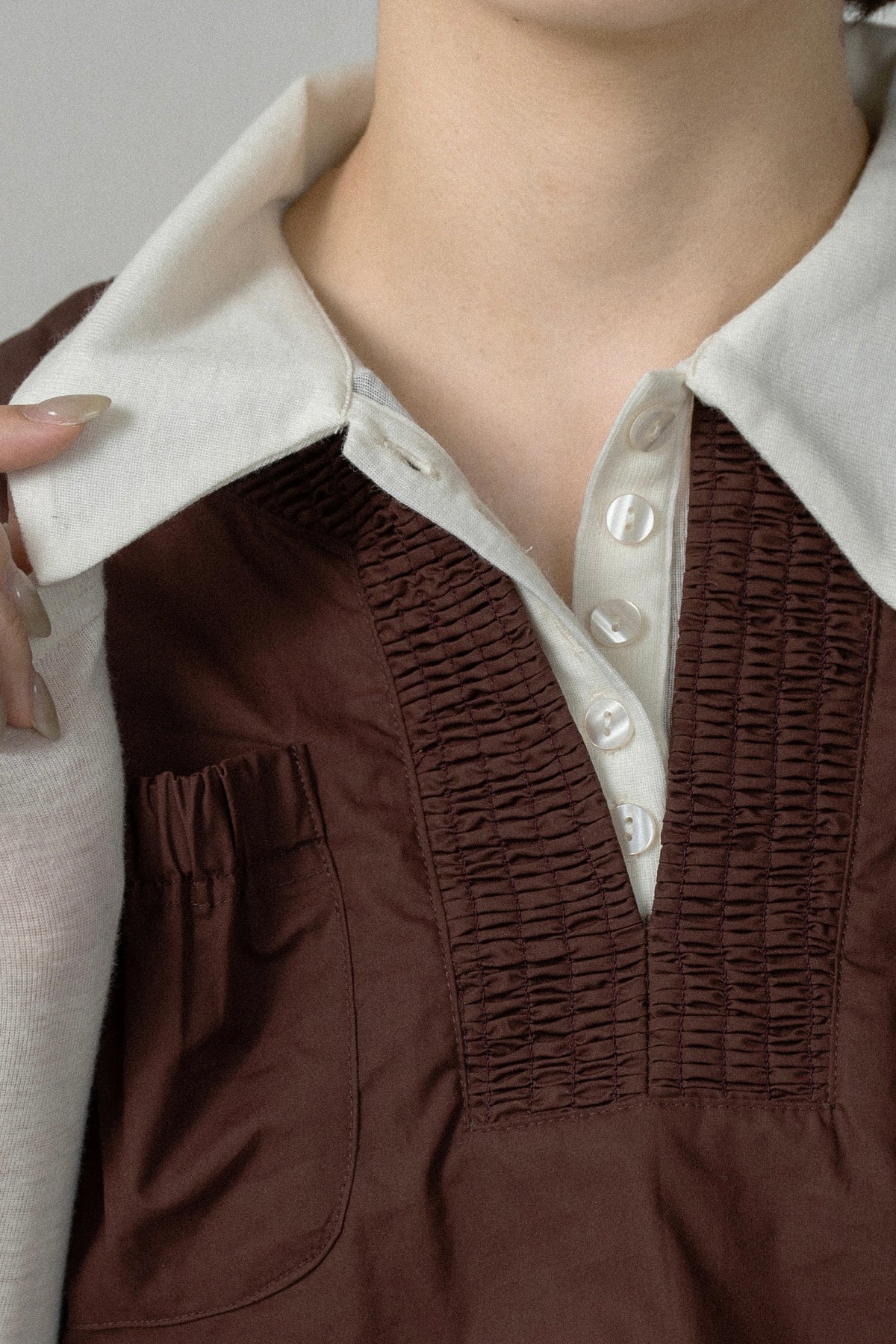 shirring pocket point vest blouse