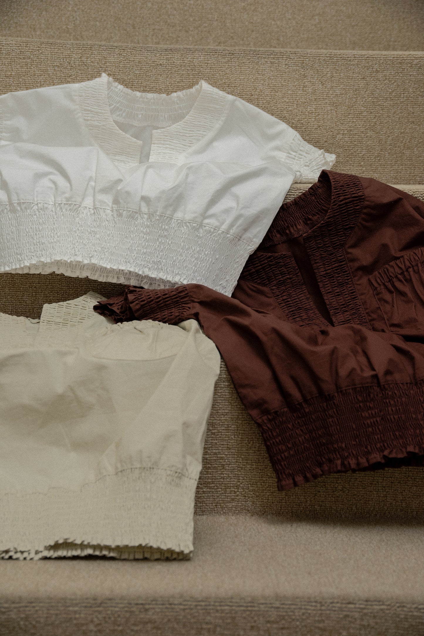 shirring pocket point vest blouse
