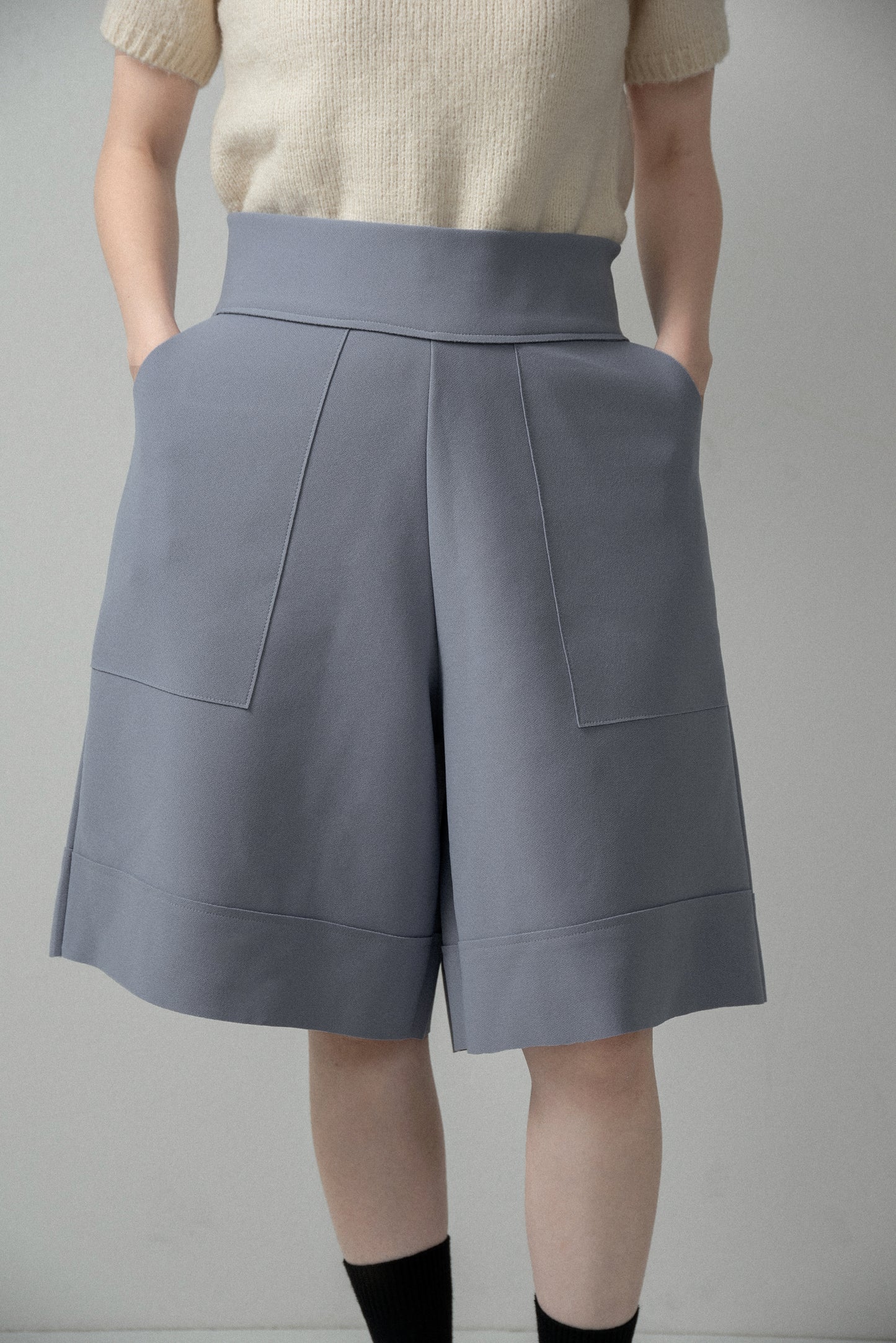 high waist elasticity half pants