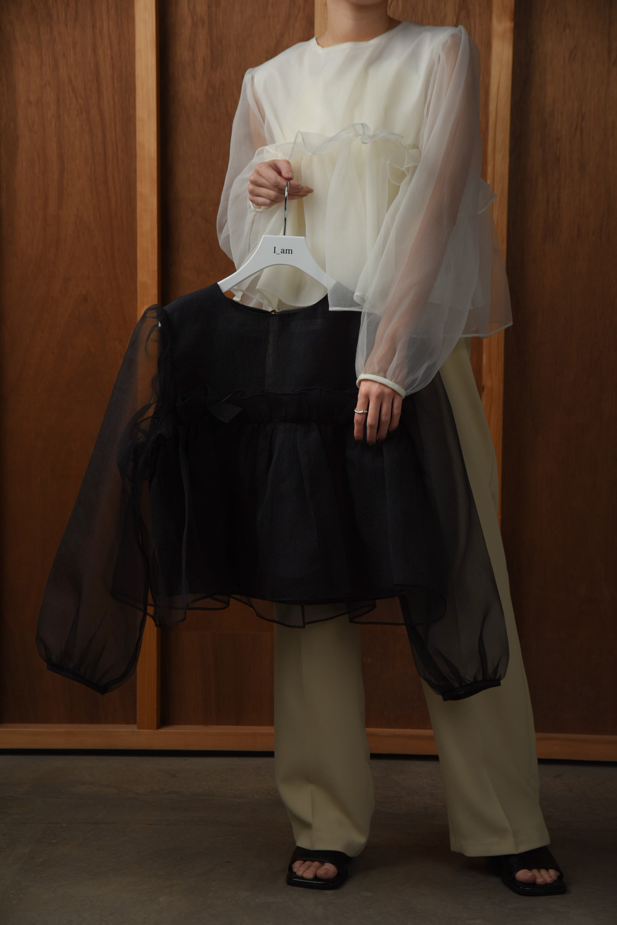 volume tulle gather blouse