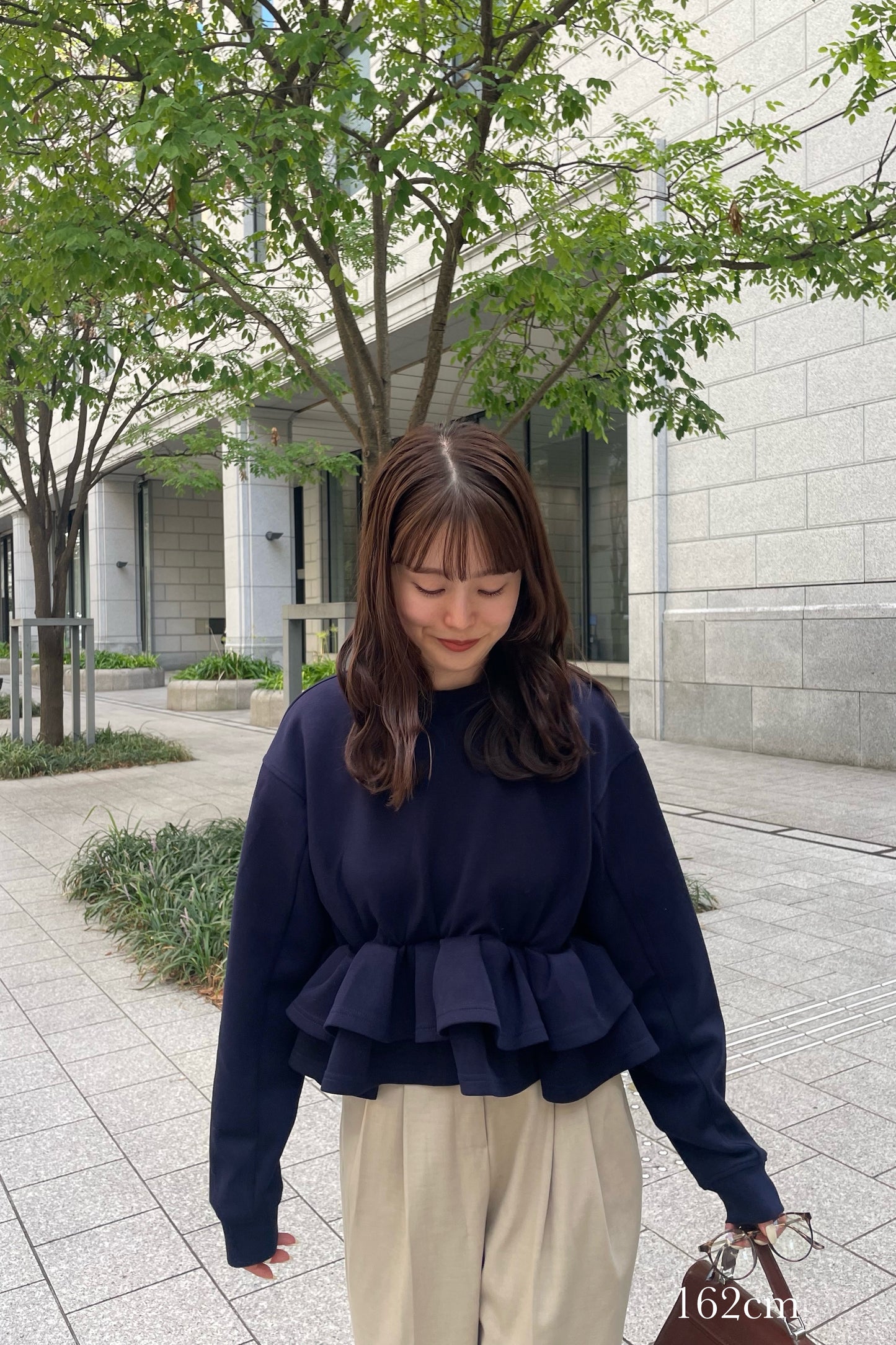 frill hem bonding sweat