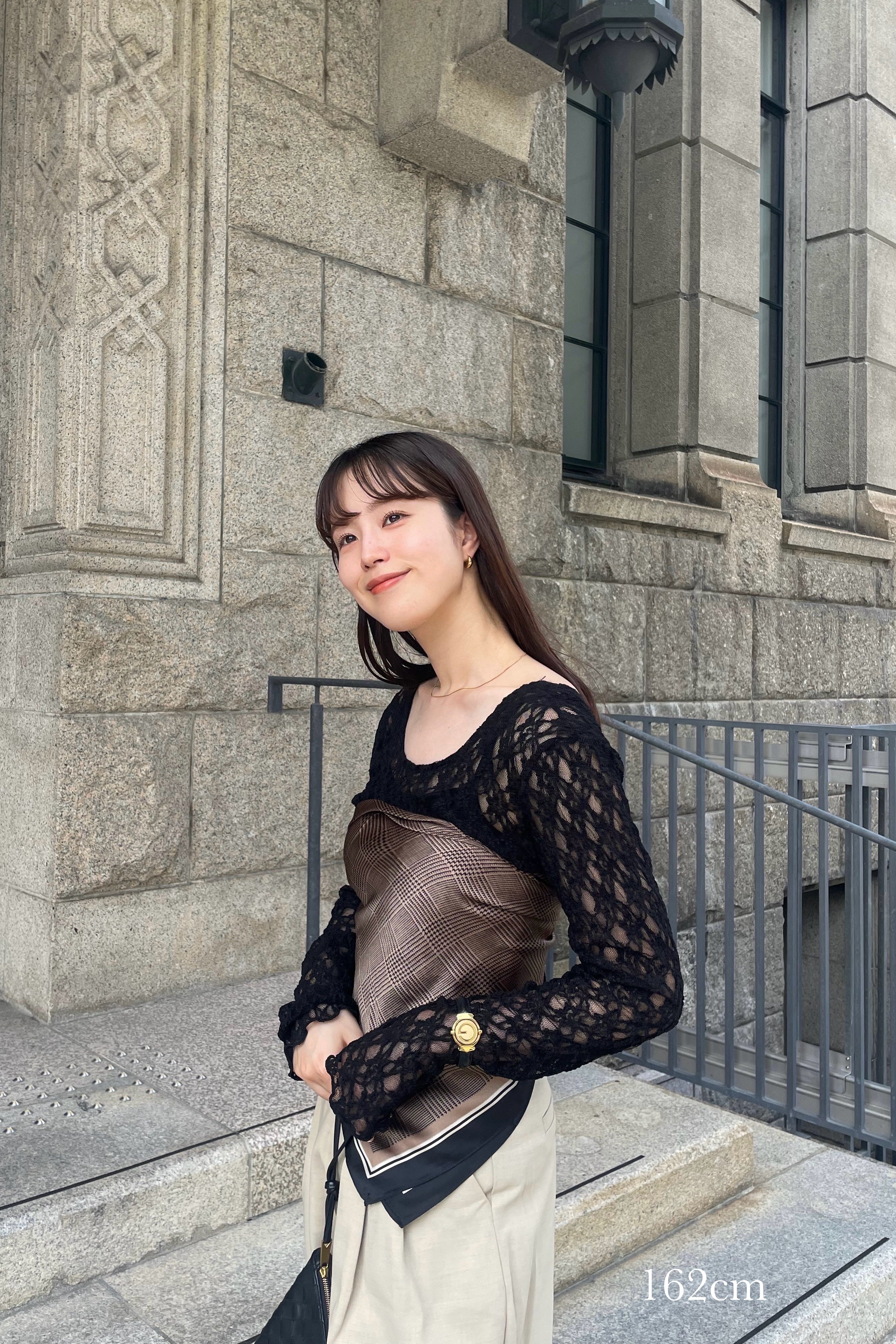 houndstooth like square scarf – eim online（エイム オンライン）