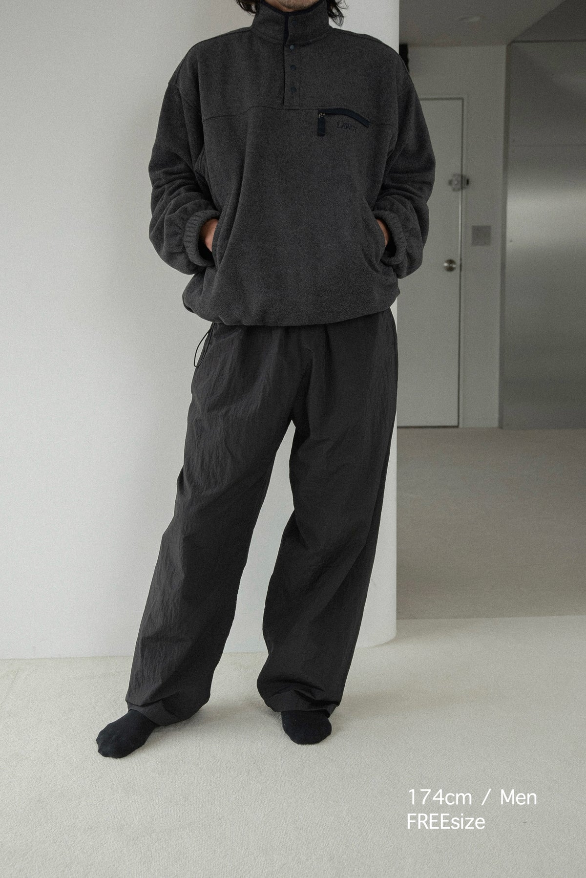 over size embroidery half button fleece