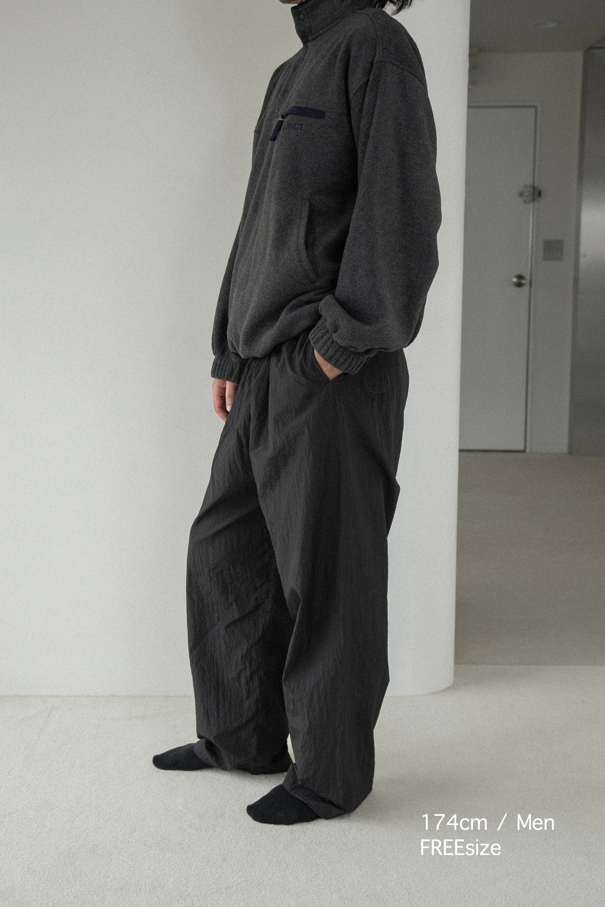 over size embroidery half button fleece