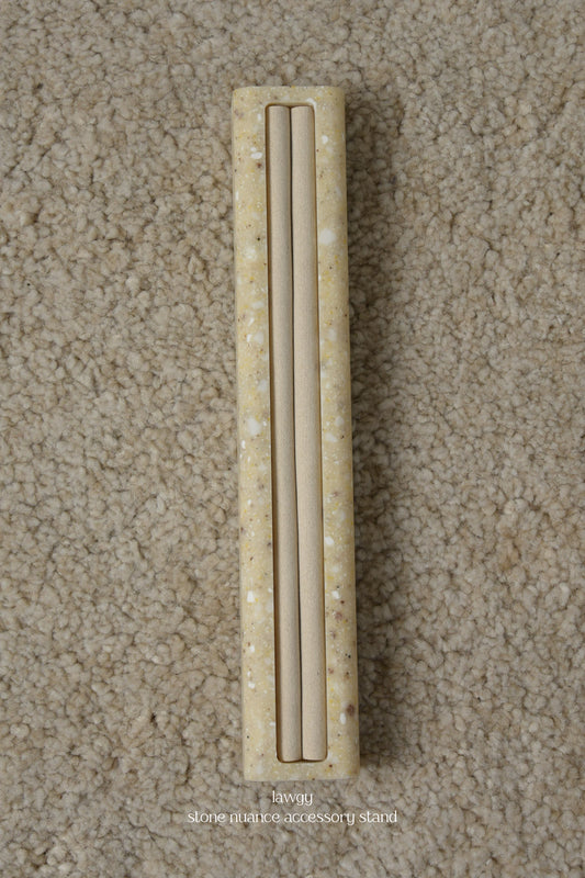 stone nuance accessory stand