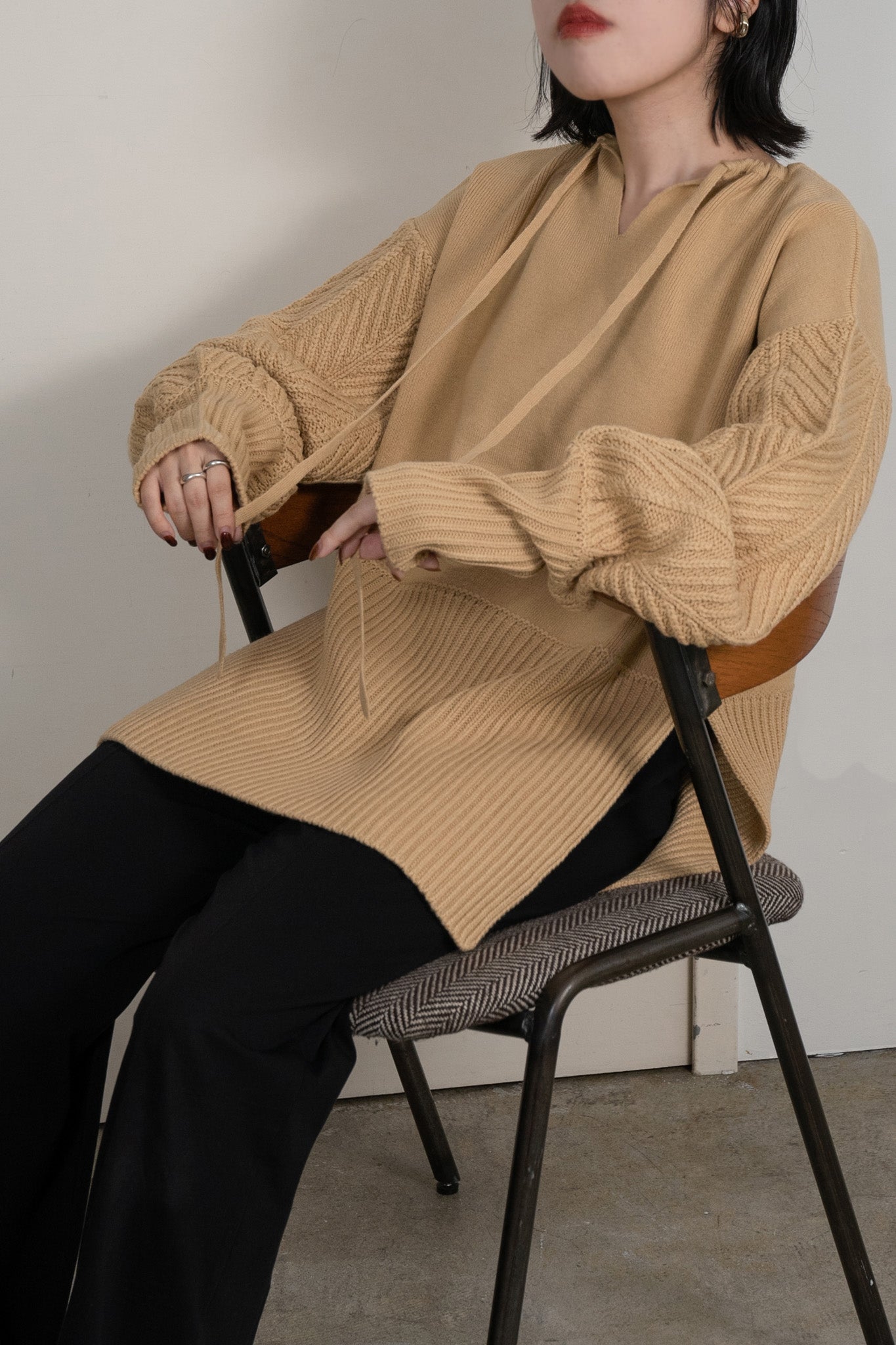 neck string knit 【eim plus+限定カラー】
