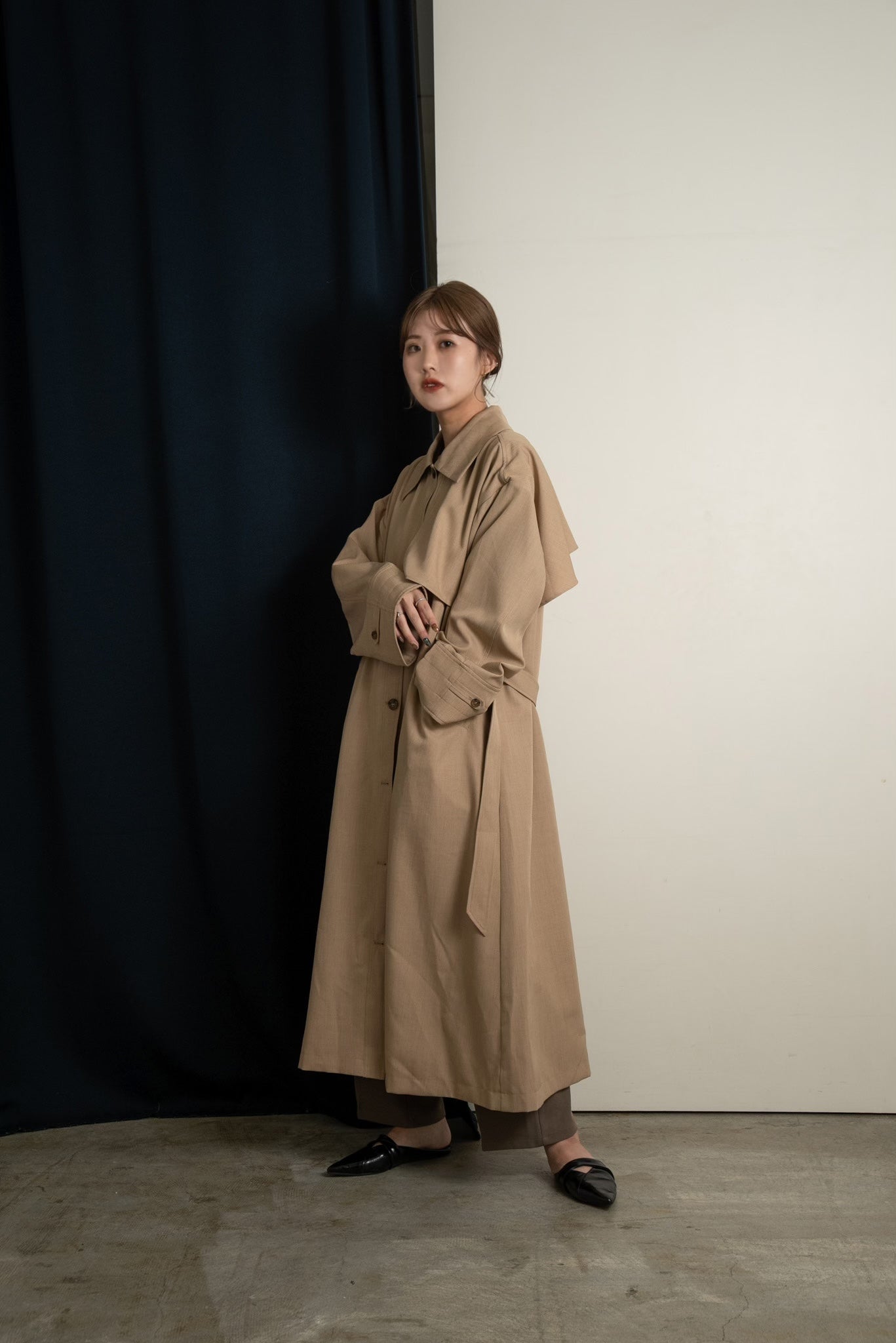 back flare light trench coat