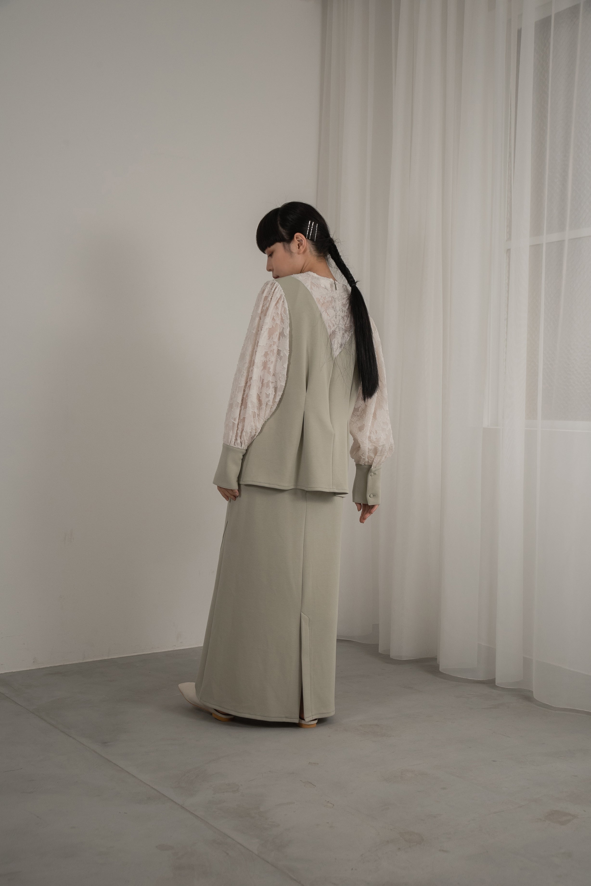 jacquard lace volume sleeve tuck blouse – eim online（エイム