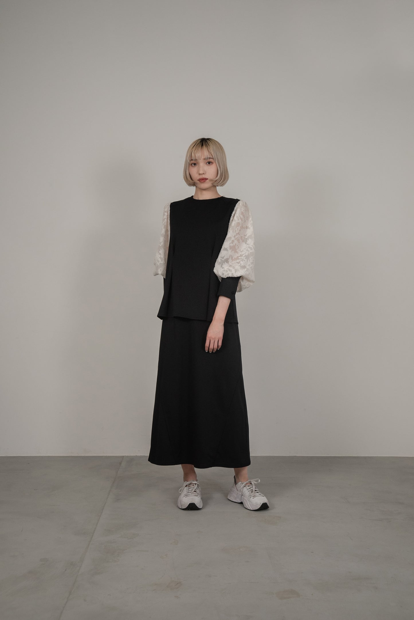 jacquard lace volume sleeve tuck blouse